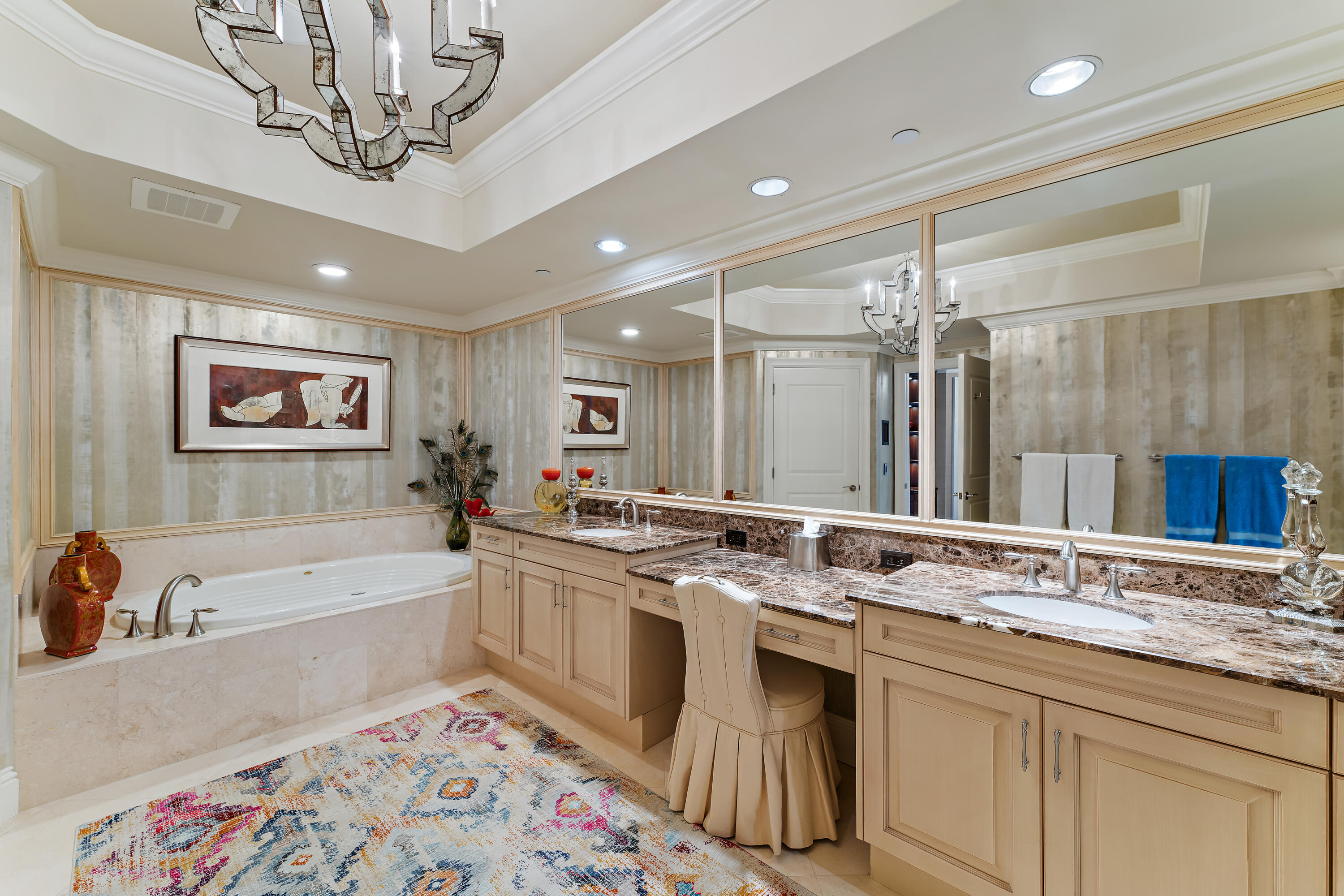 OCEAN'S EDGE - Residential