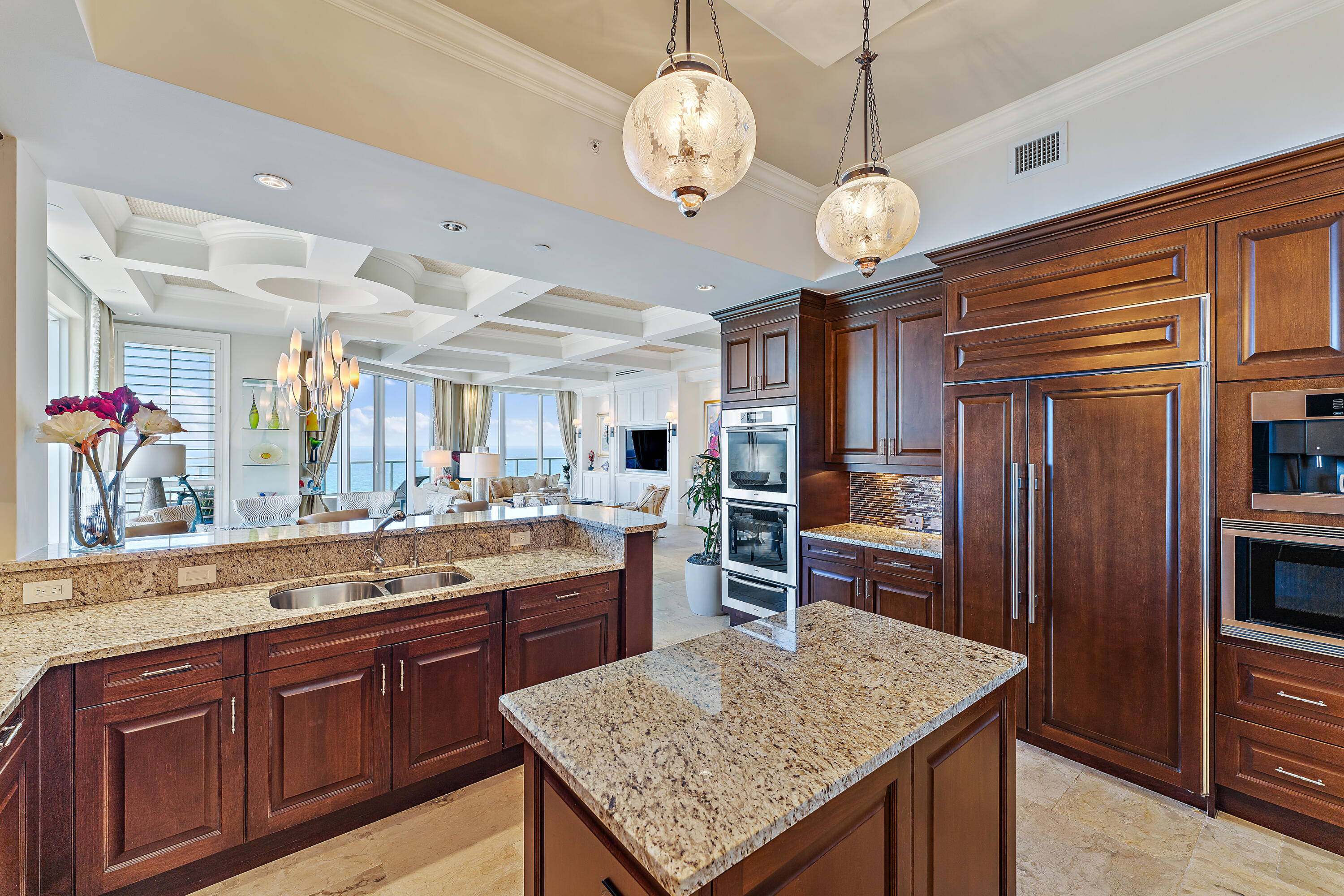 OCEAN'S EDGE - Residential