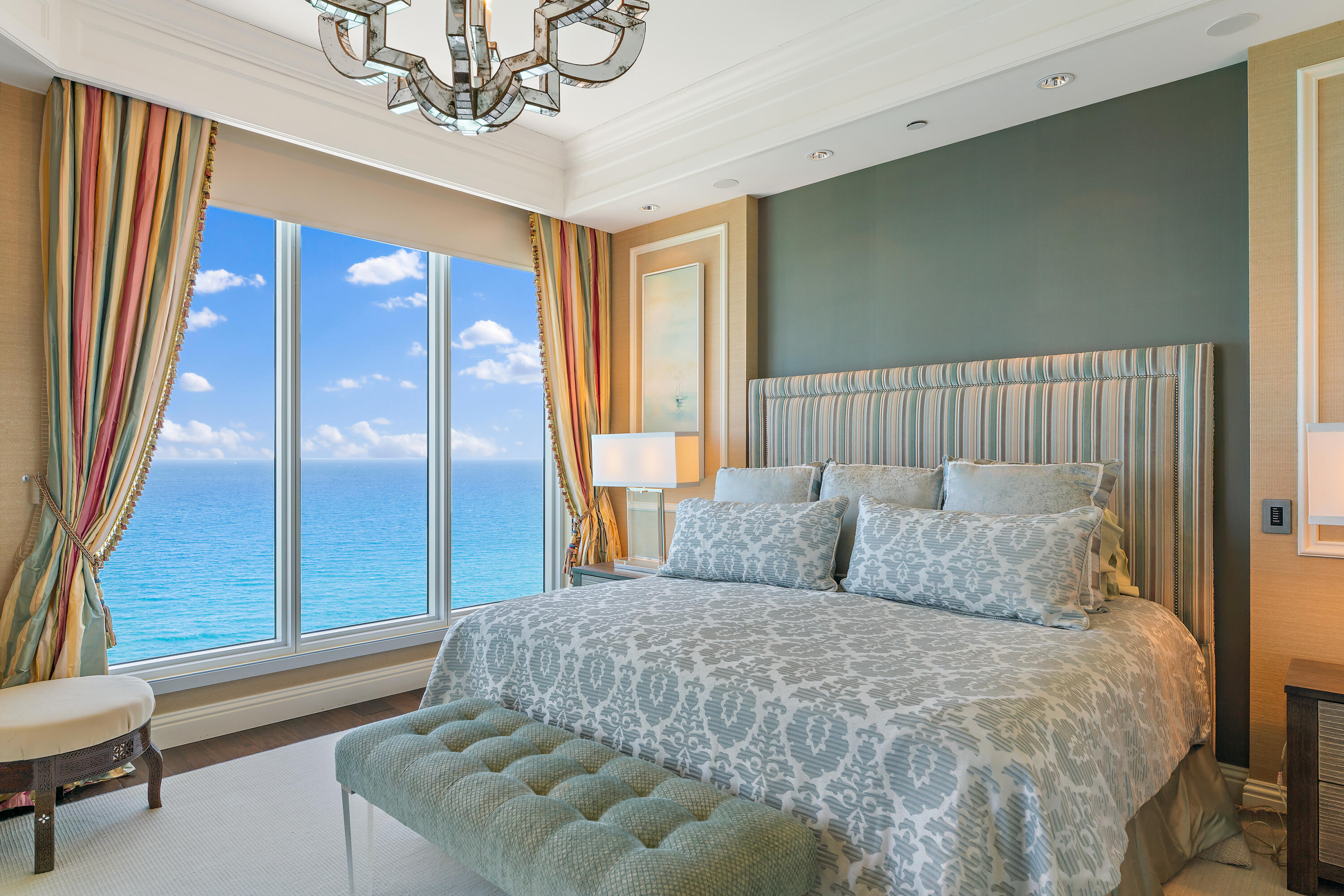 OCEAN'S EDGE - Residential