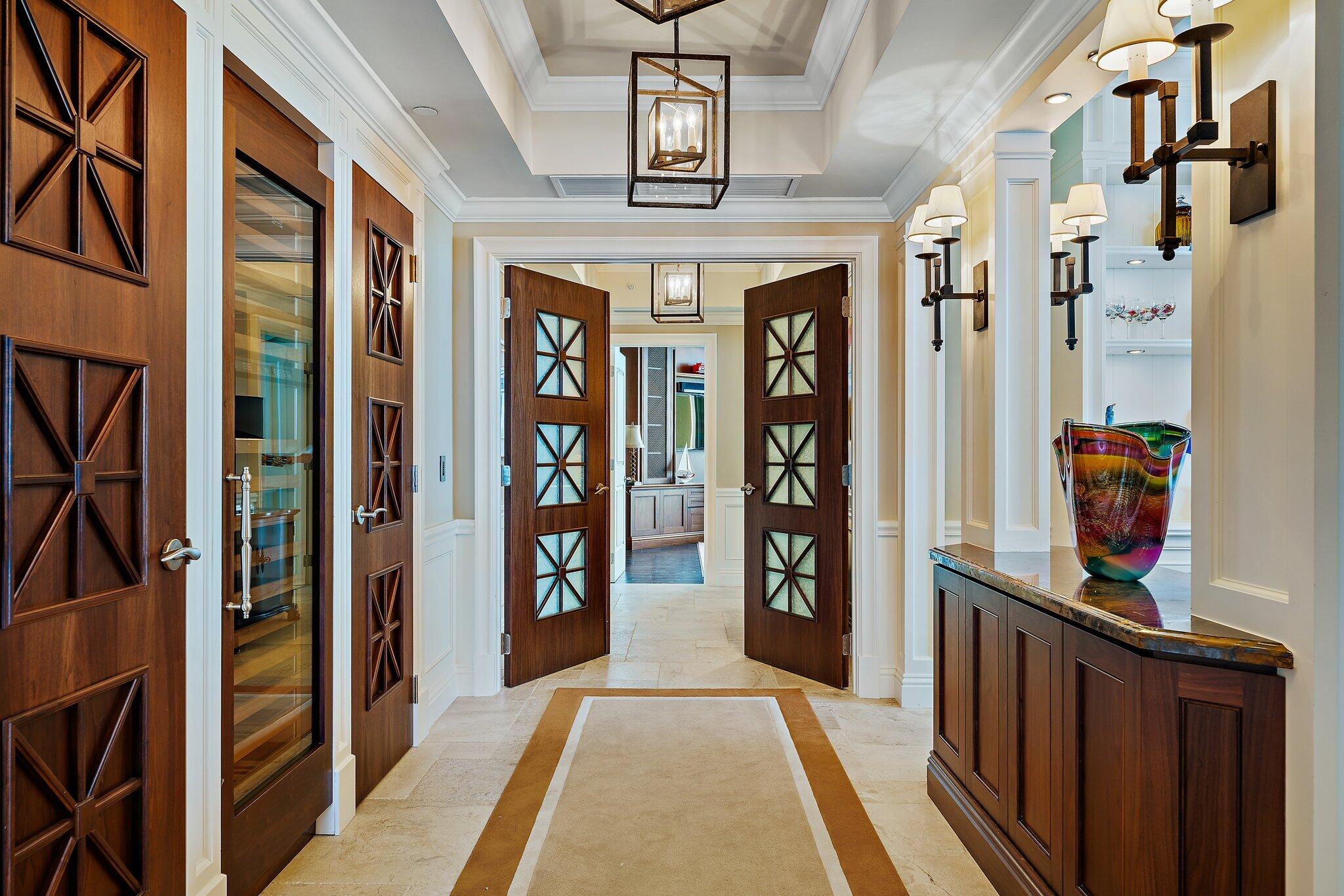 OCEAN'S EDGE - Residential