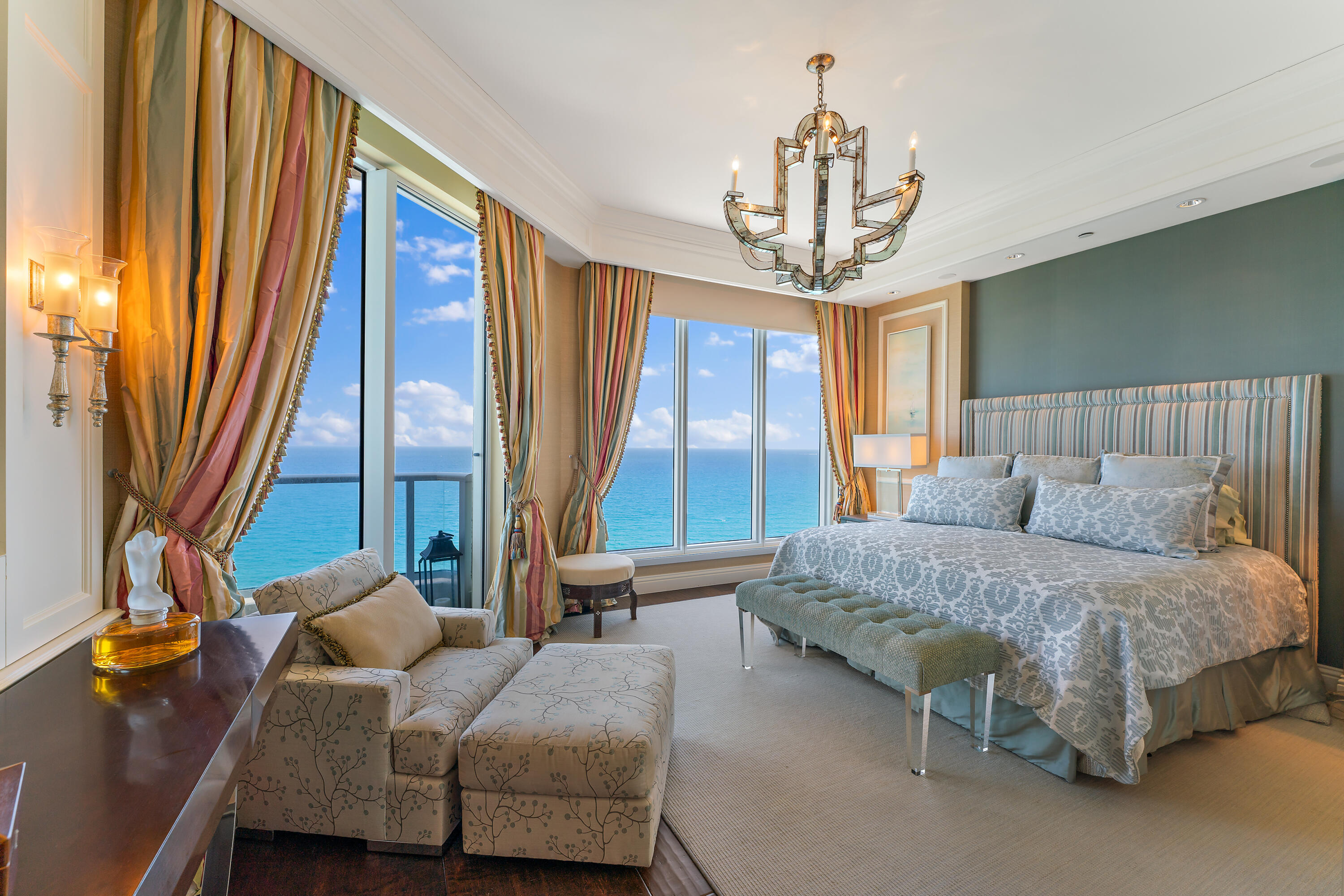 OCEAN'S EDGE - Residential