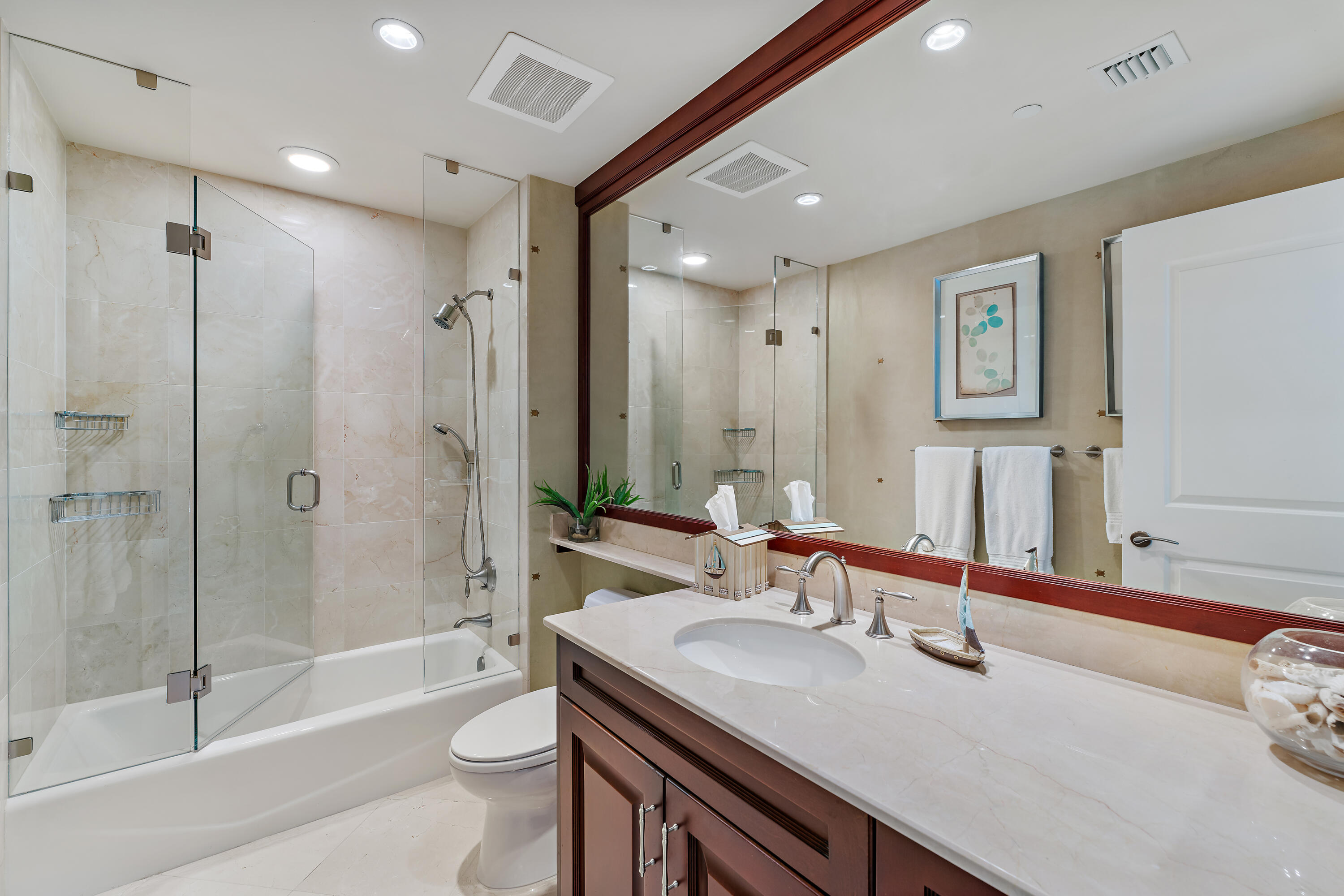 OCEAN'S EDGE - Residential