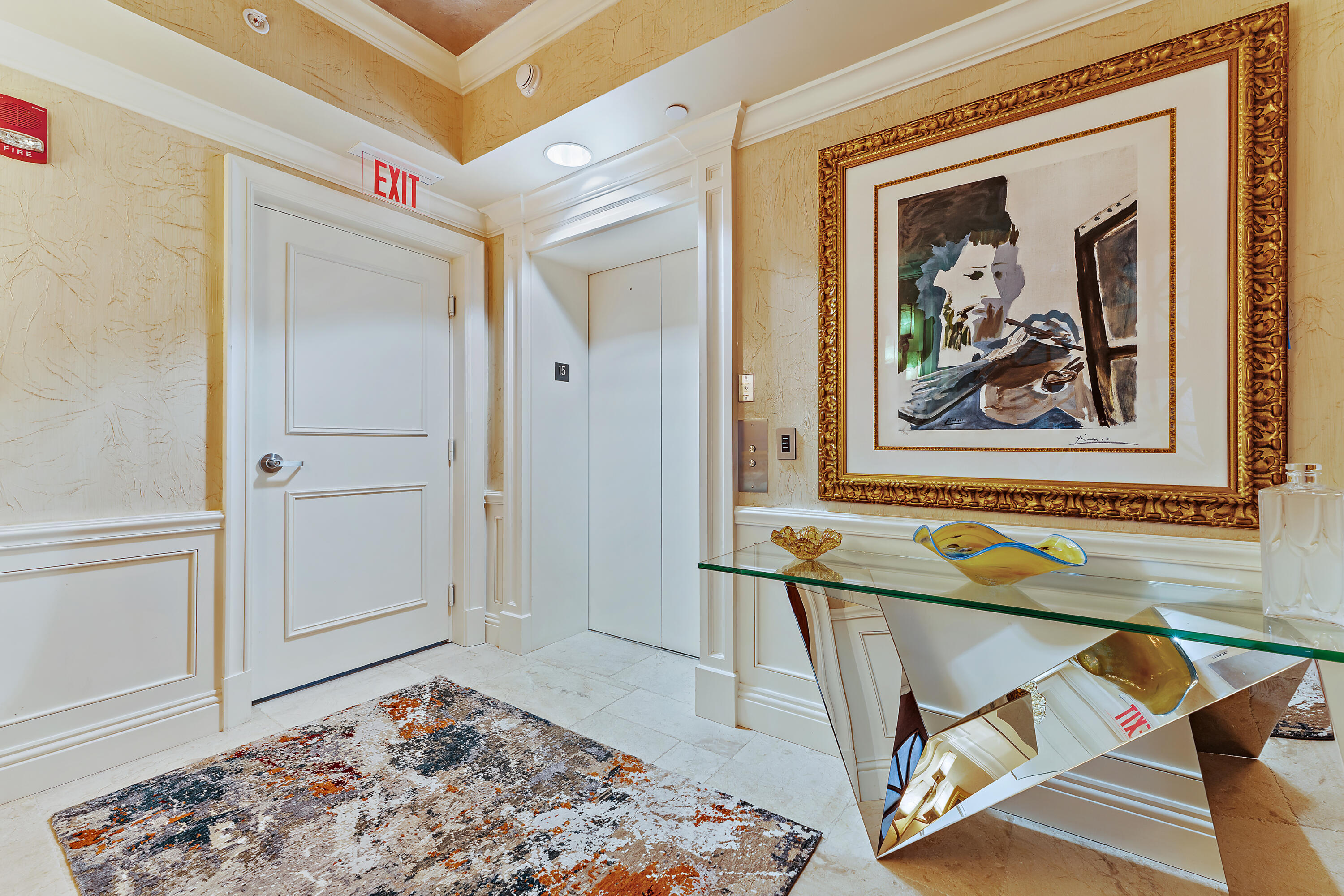 OCEAN'S EDGE - Residential