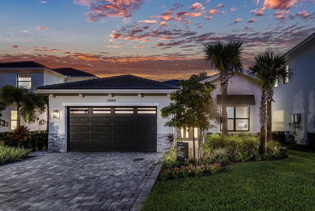 Photo of 12664 Solana Bay Circle, Palm Beach Gardens, FL 33412 (MLS # F10540397)