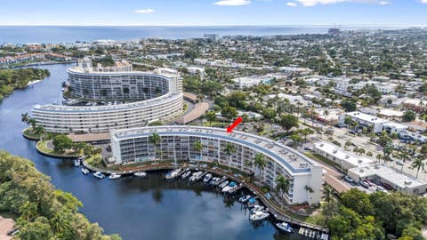 Tiny photo for 1319 E Hillsboro Boulevard #111, Deerfield Beach, FL 33441 (MLS # F10545902)