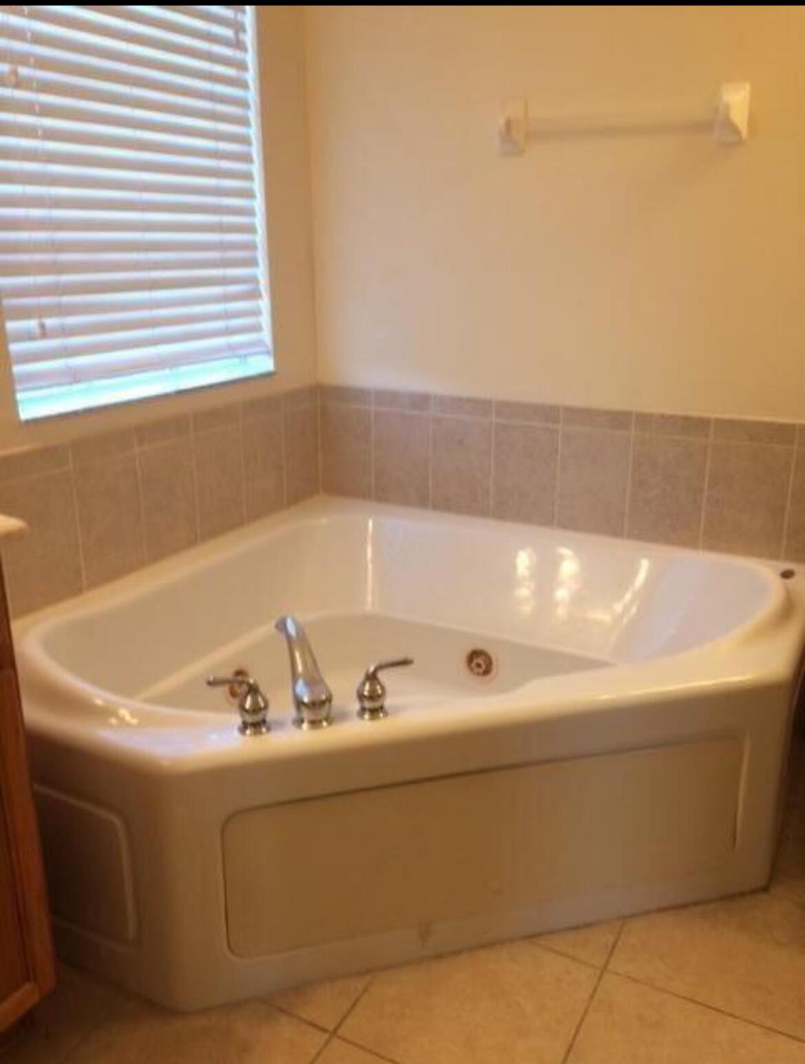 OCEAN CAY - Residential