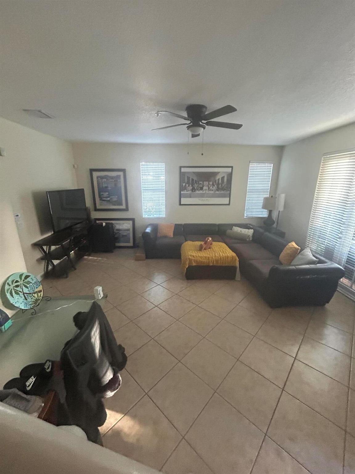 OCEAN CAY - Residential