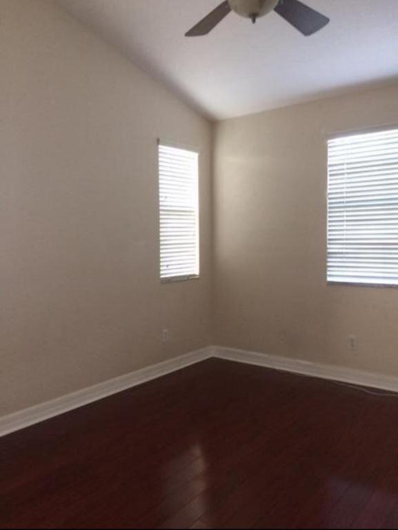 OCEAN CAY - Residential