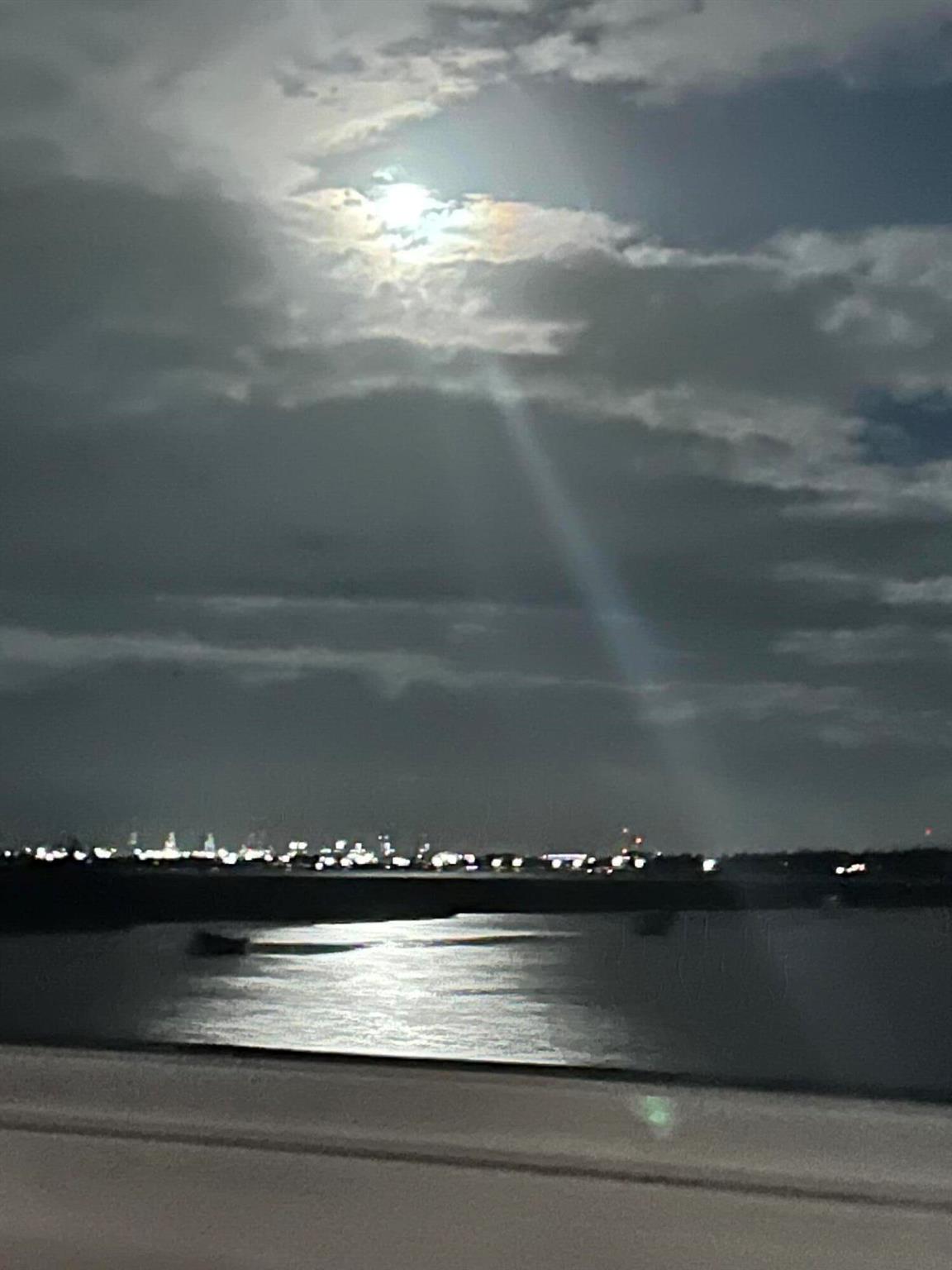 OCEAN CAY - Residential