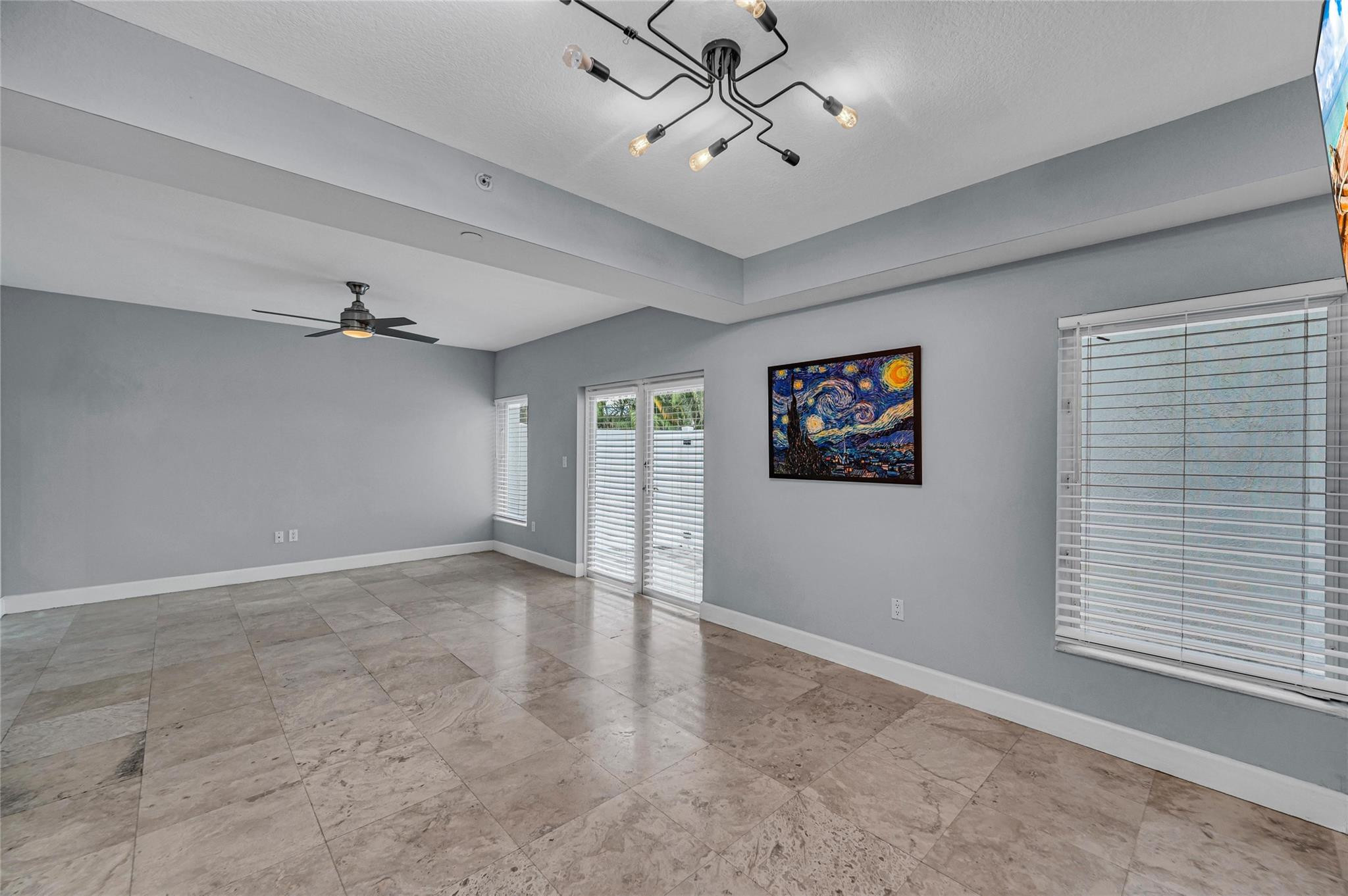 CASA VICTORIA - Residential