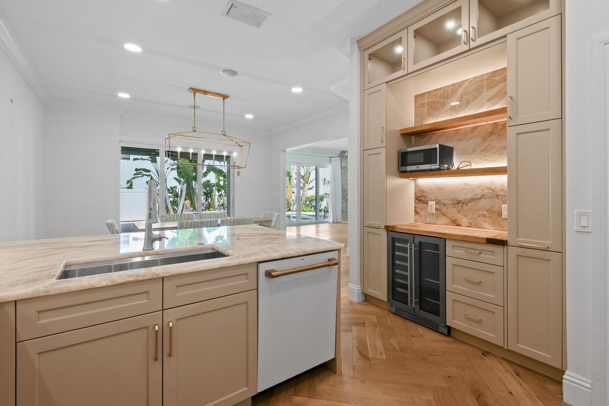 104 Intracoastal Circle