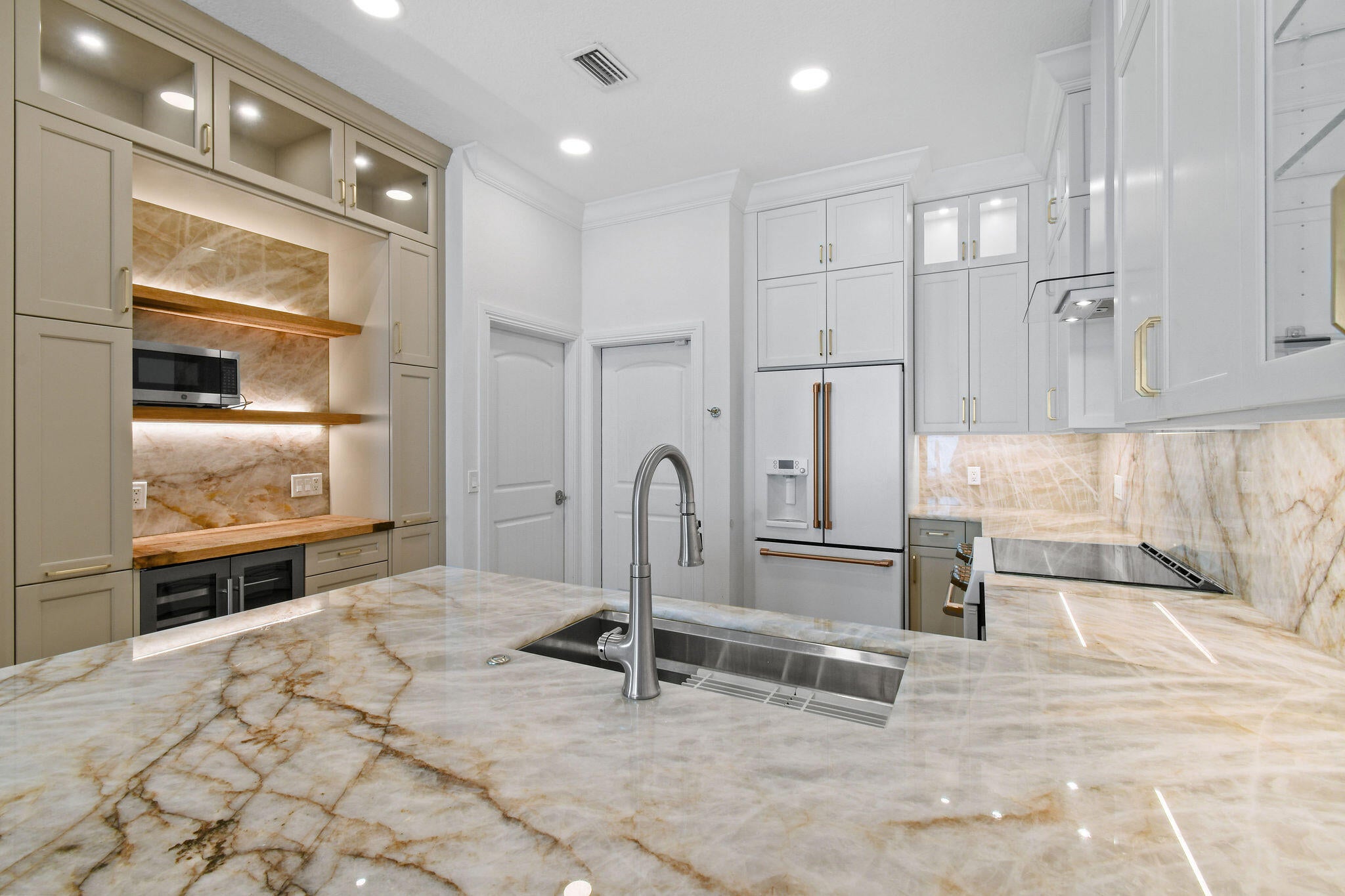 104 Intracoastal Circle