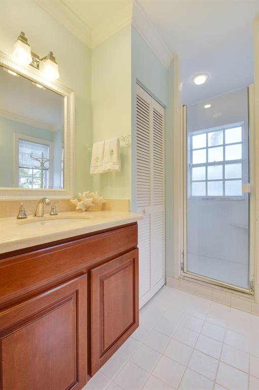 REVERIE - Residential