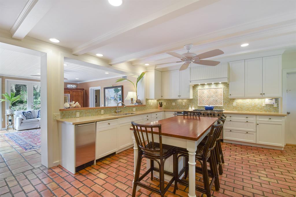 REVERIE - Residential