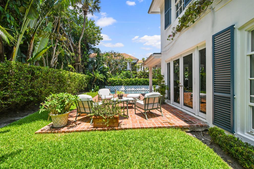 REVERIE - Residential