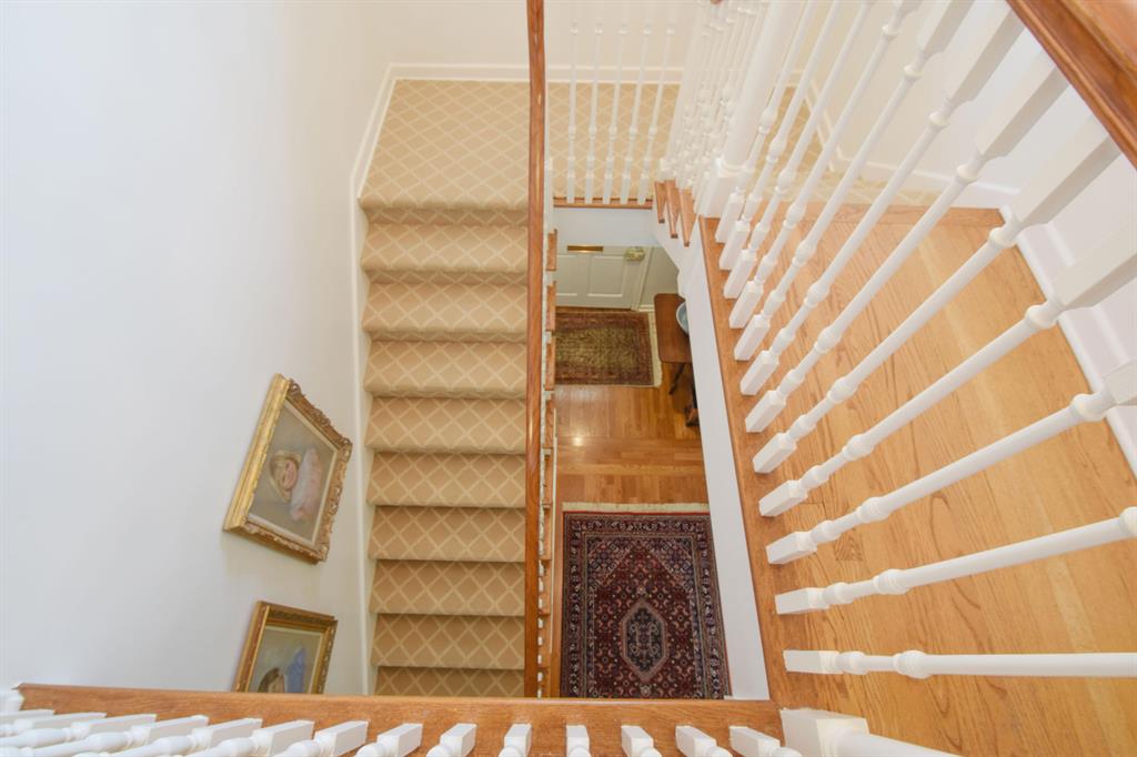 REVERIE - Residential