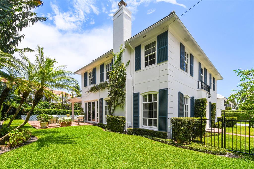 REVERIE - Residential