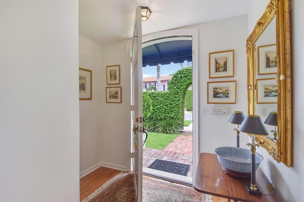 REVERIE - Residential