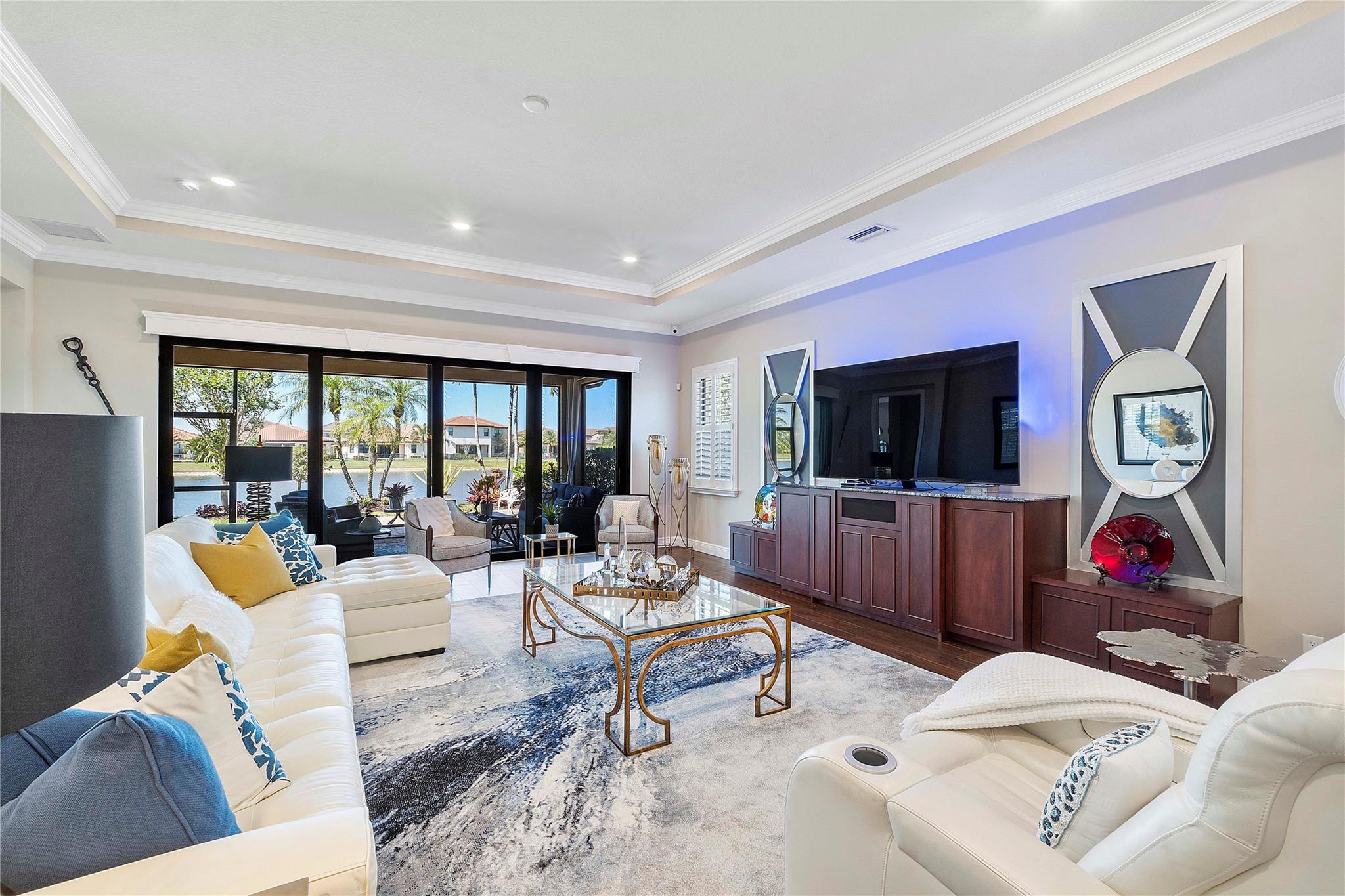 12155 S Baypoint Cir