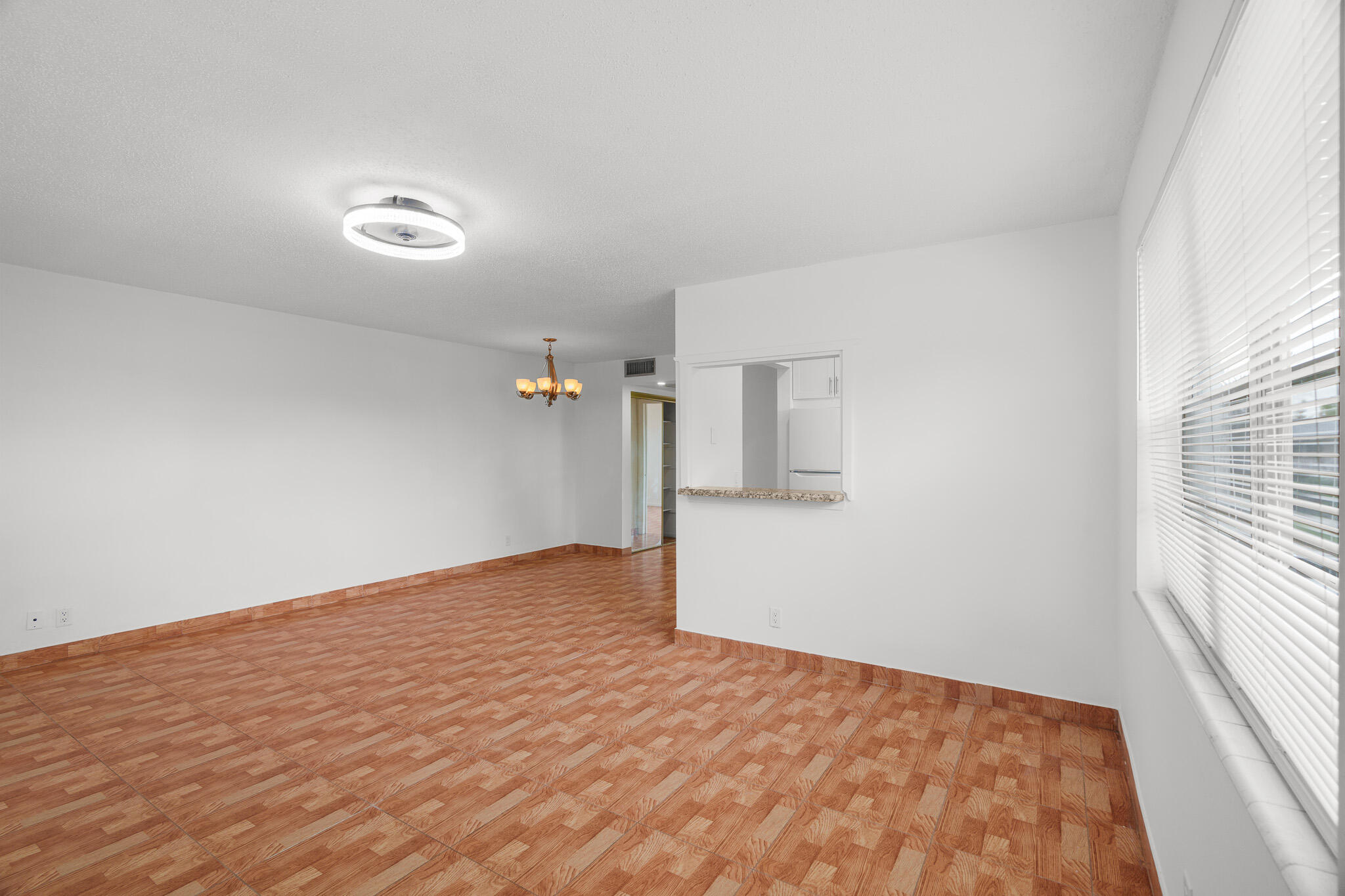 WINDSOR CONDOS - Residential