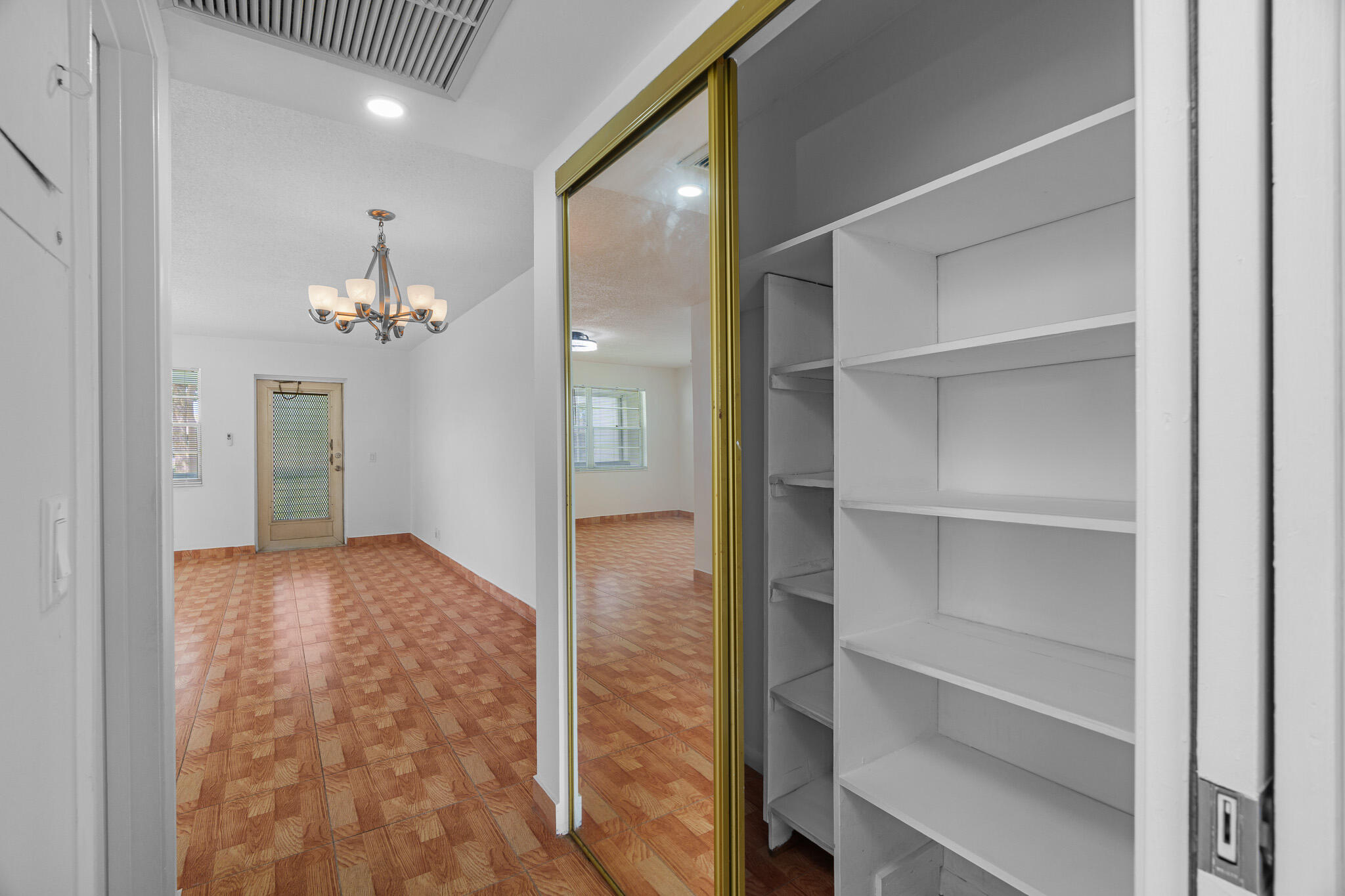 WINDSOR CONDOS - Residential