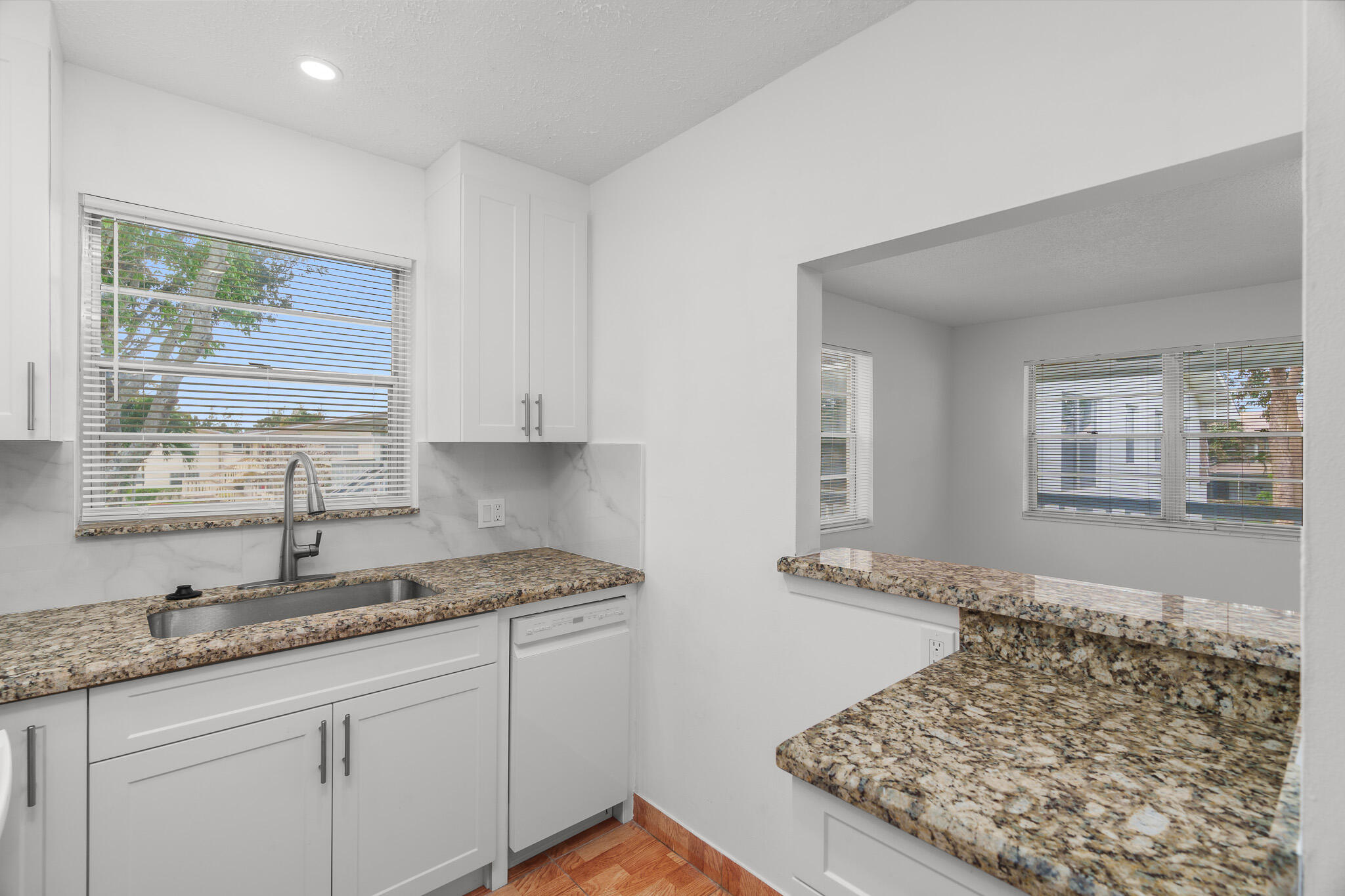 WINDSOR CONDOS - Residential