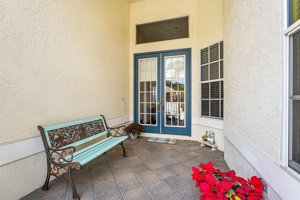 Photo of 638 SW Lake Charles Circle, Port Saint Lucie, FL 34986 (MLS # R10981925)