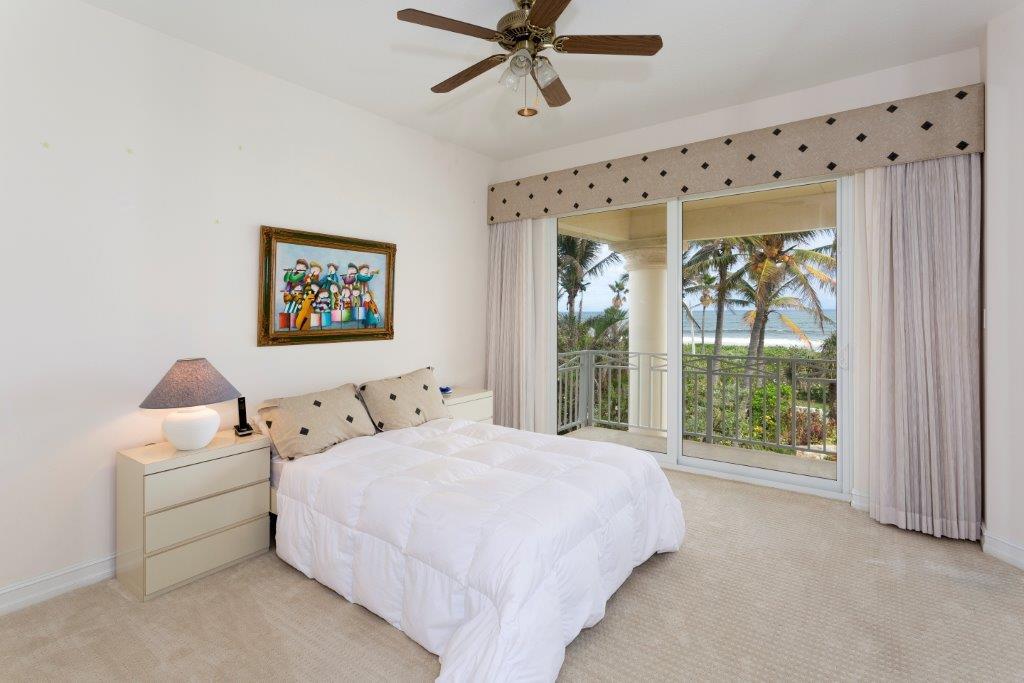 TROPICAL SHORES - Residential