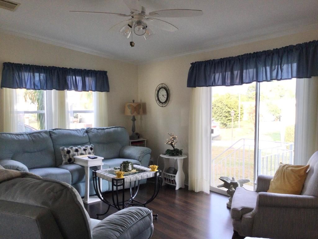 Photo of 11 SE Hidalgo Lane, Port Saint Lucie, FL 34952 (MLS # R11154113)