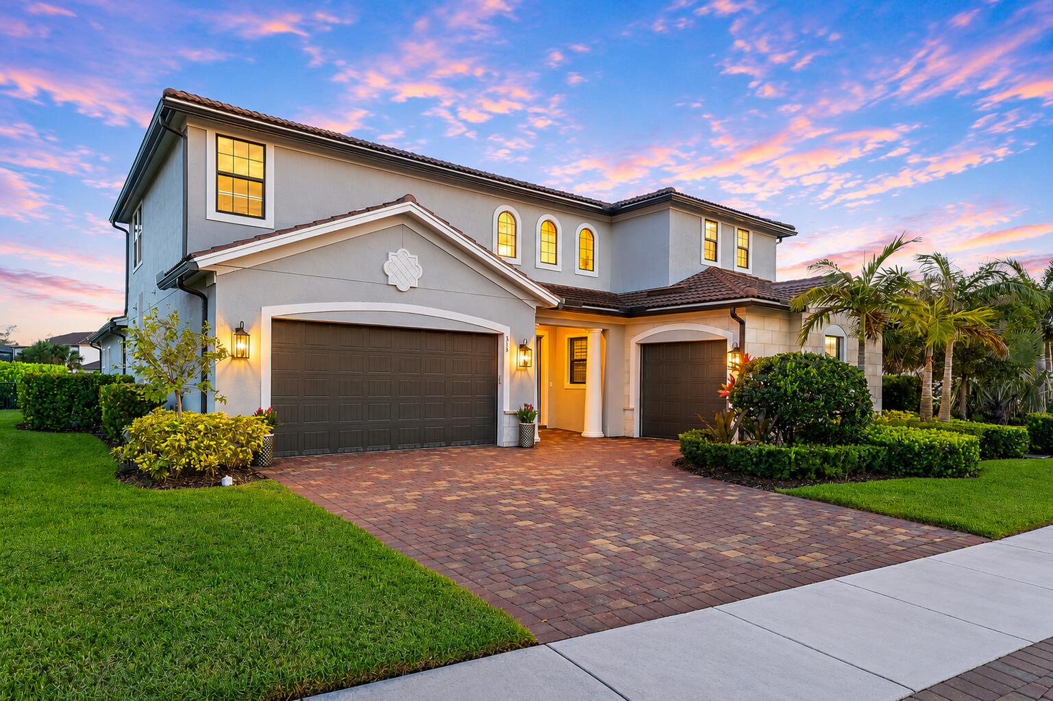 315 Sonoma Isles Circle