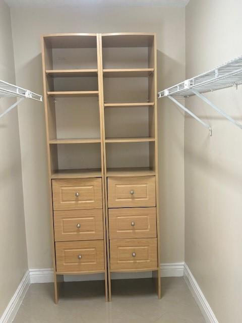 Greenwood II 103-46 B - Residential Lease