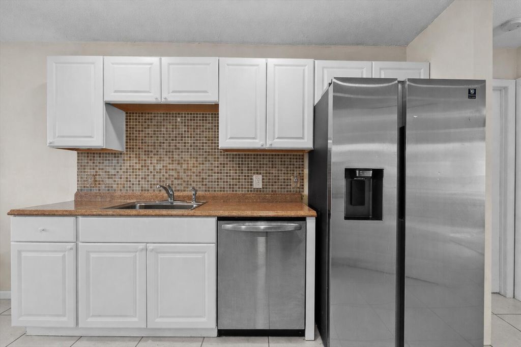 Photo of 2561 SE Jason Avenue, Port Saint Lucie, FL 34952 (MLS # R11160010)