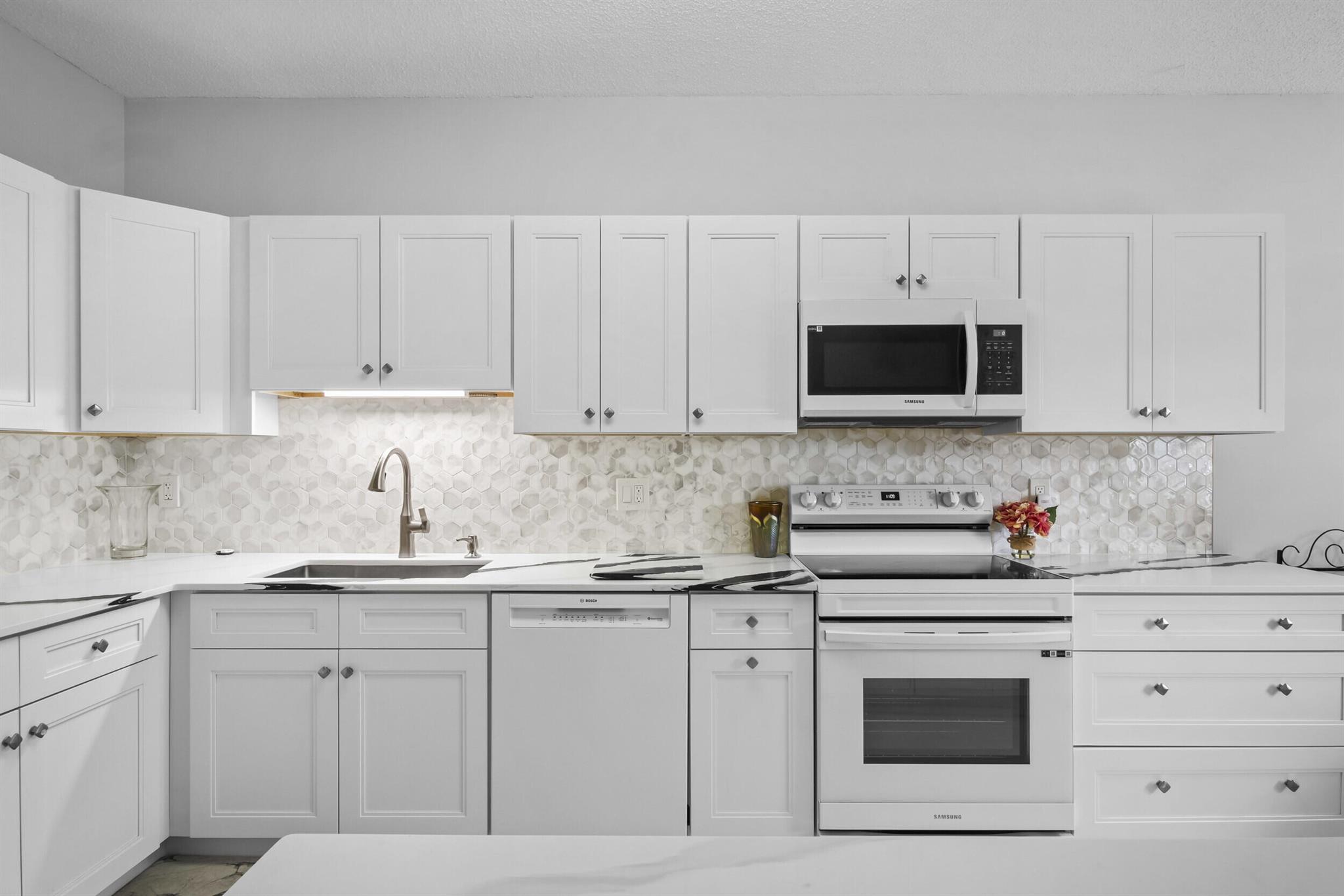 Plum at Boca Pointe - Residential