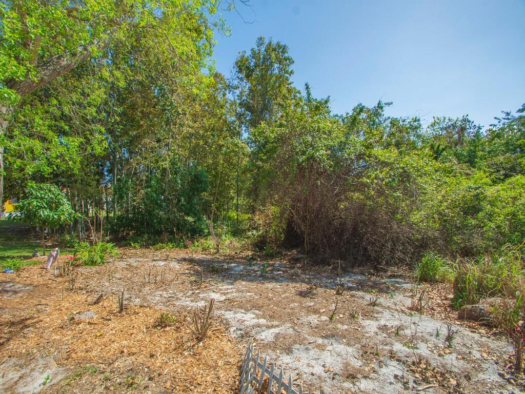 Spanish Lakes Riverfront - Residential