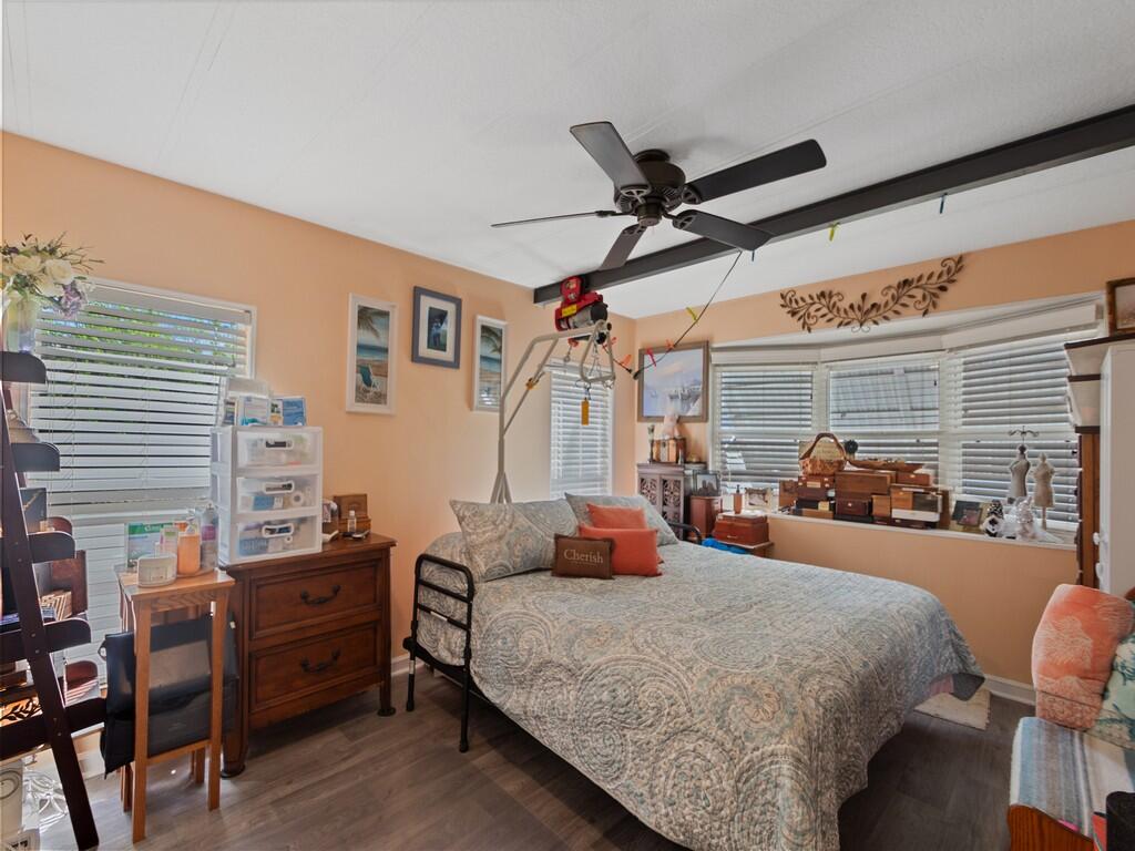 Spanish Lakes Riverfront - Residential