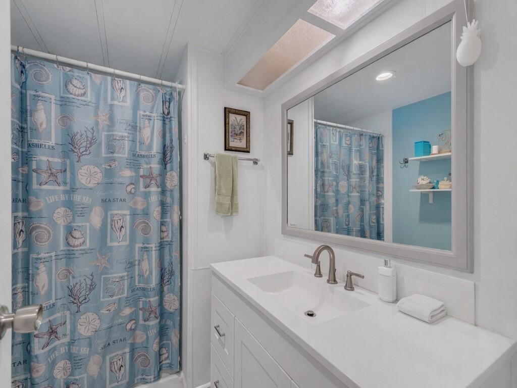 Spanish Lakes Riverfront - Residential