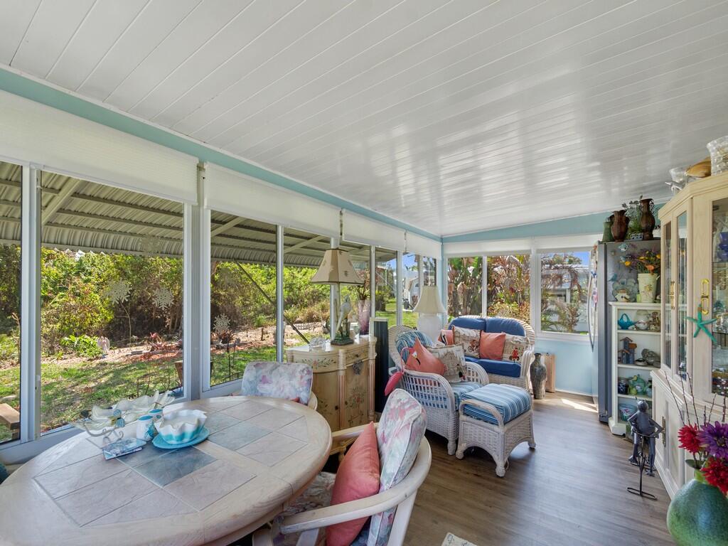 Spanish Lakes Riverfront - Residential