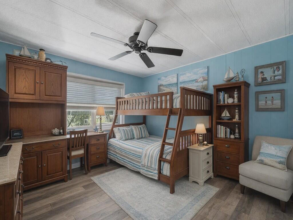 Spanish Lakes Riverfront - Residential