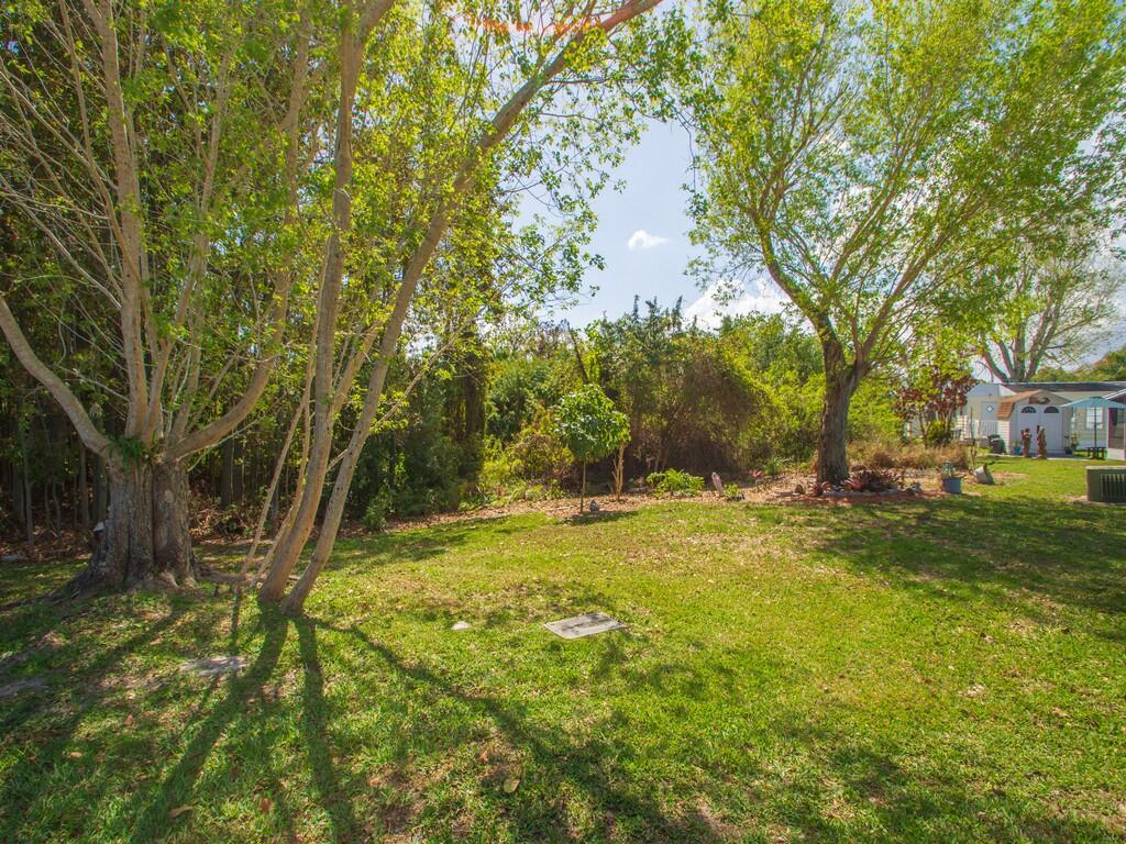 Spanish Lakes Riverfront - Residential