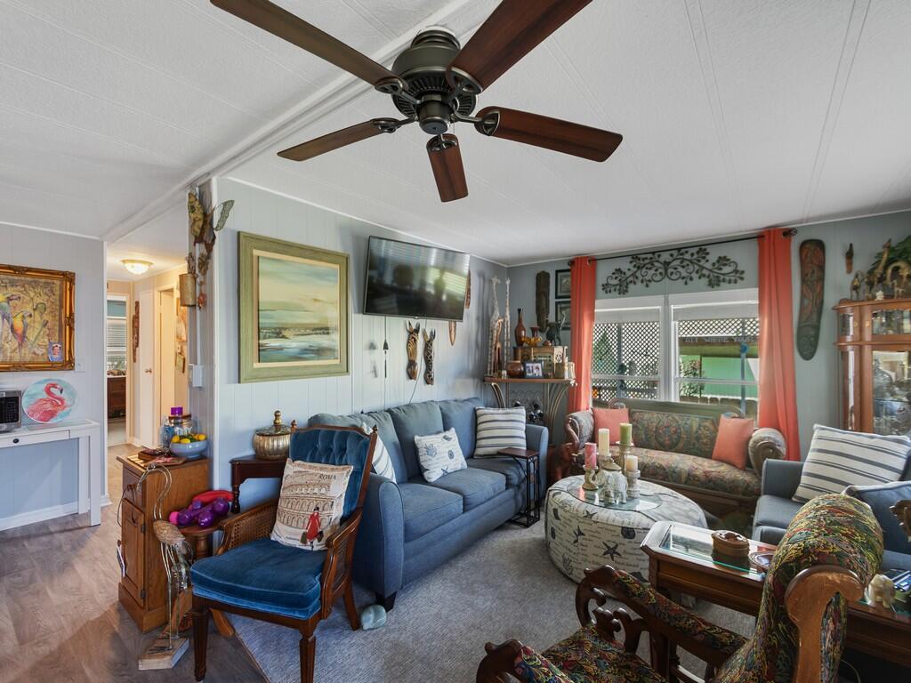 Spanish Lakes Riverfront - Residential