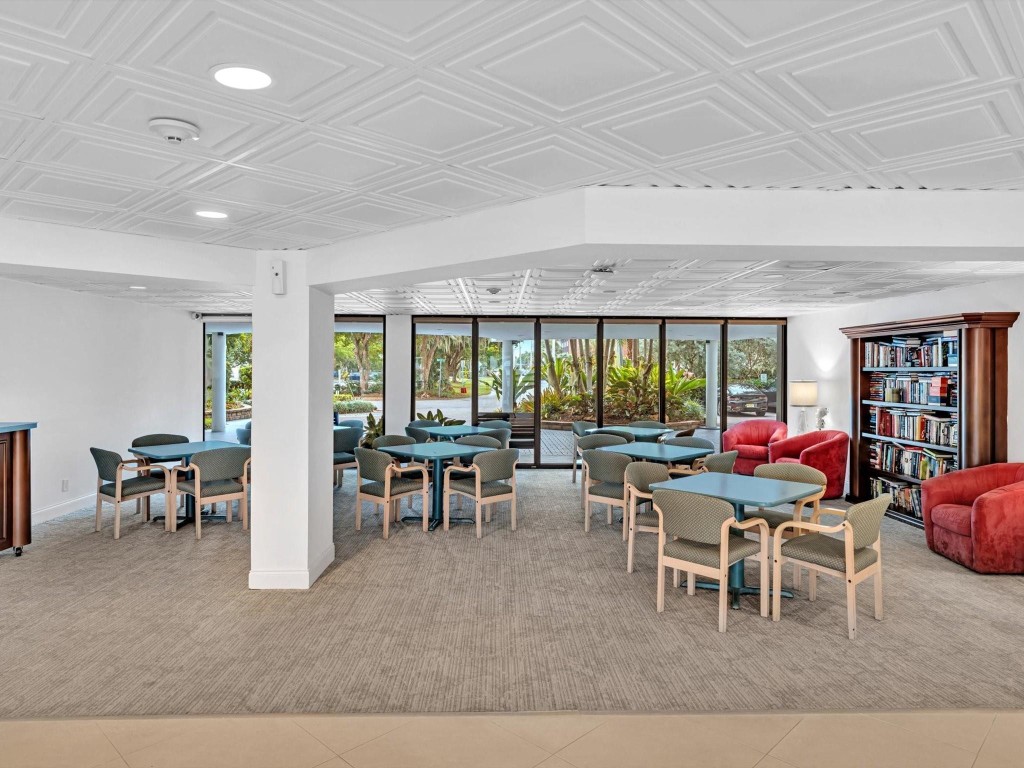 WARWICK CONDO - Residential Lease