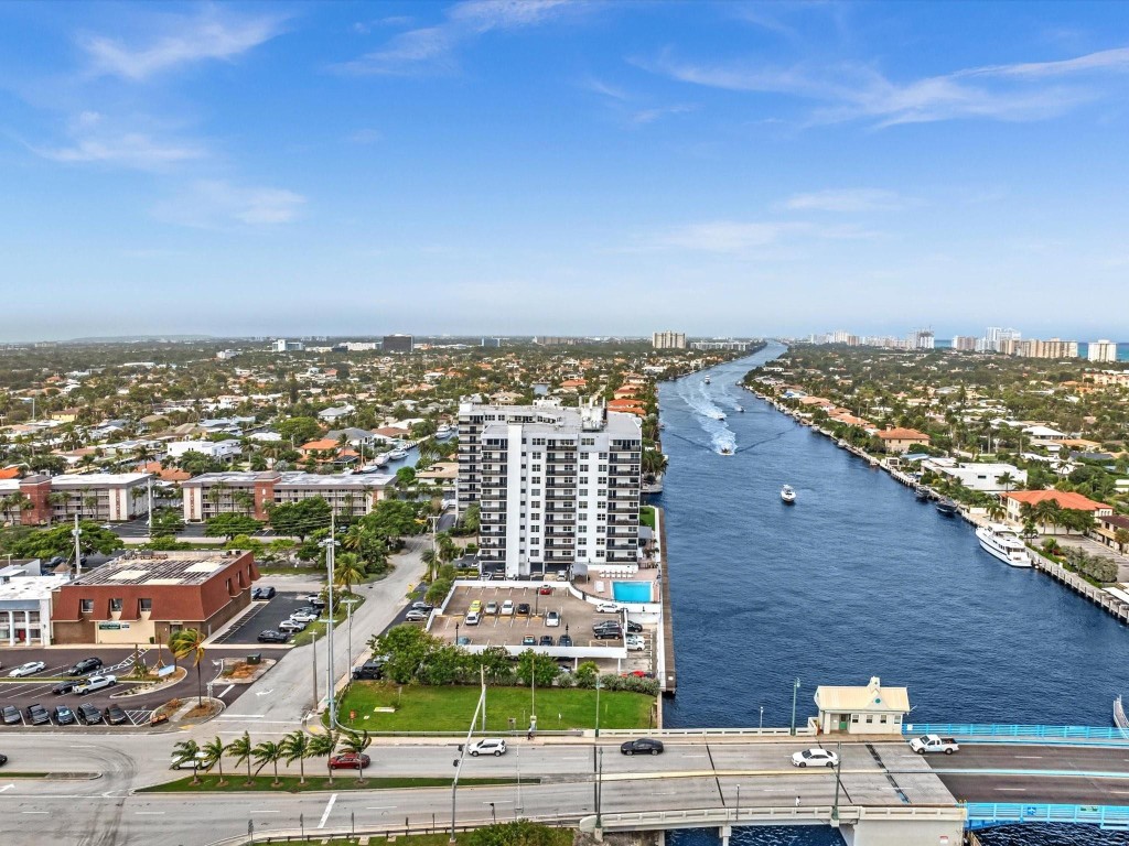 WARWICK CONDO - Residential Lease