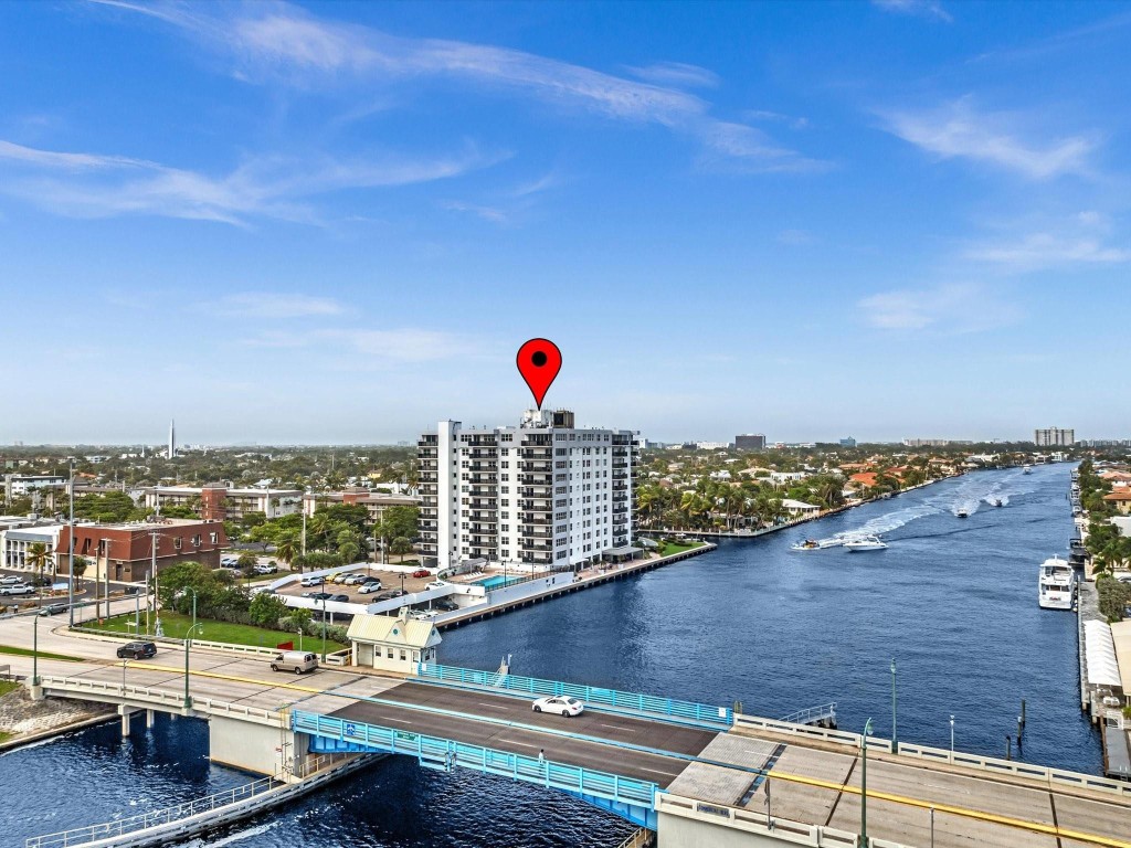 WARWICK CONDO - Residential Lease