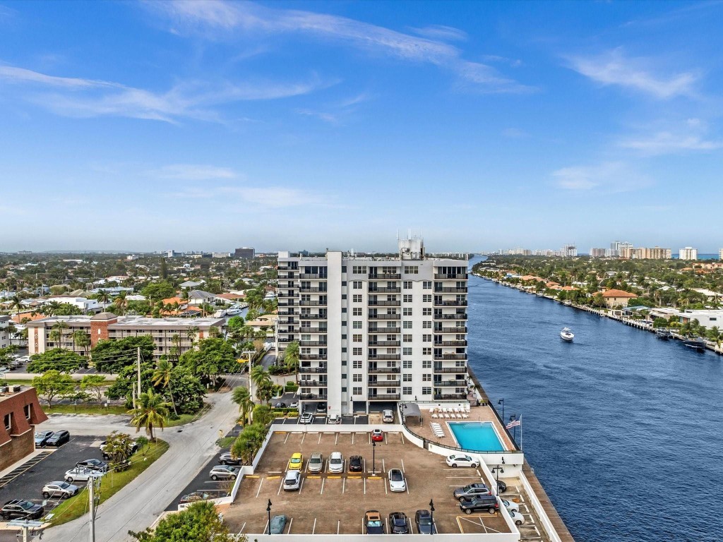 WARWICK CONDO - Residential Lease