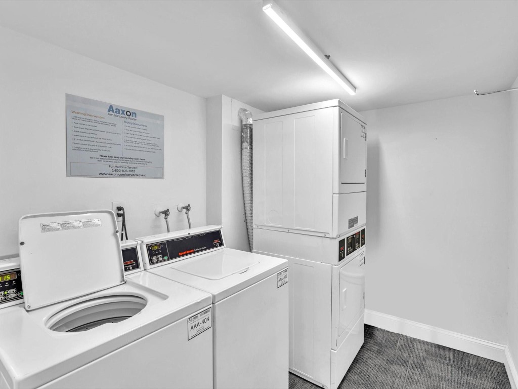 WARWICK CONDO - Residential Lease