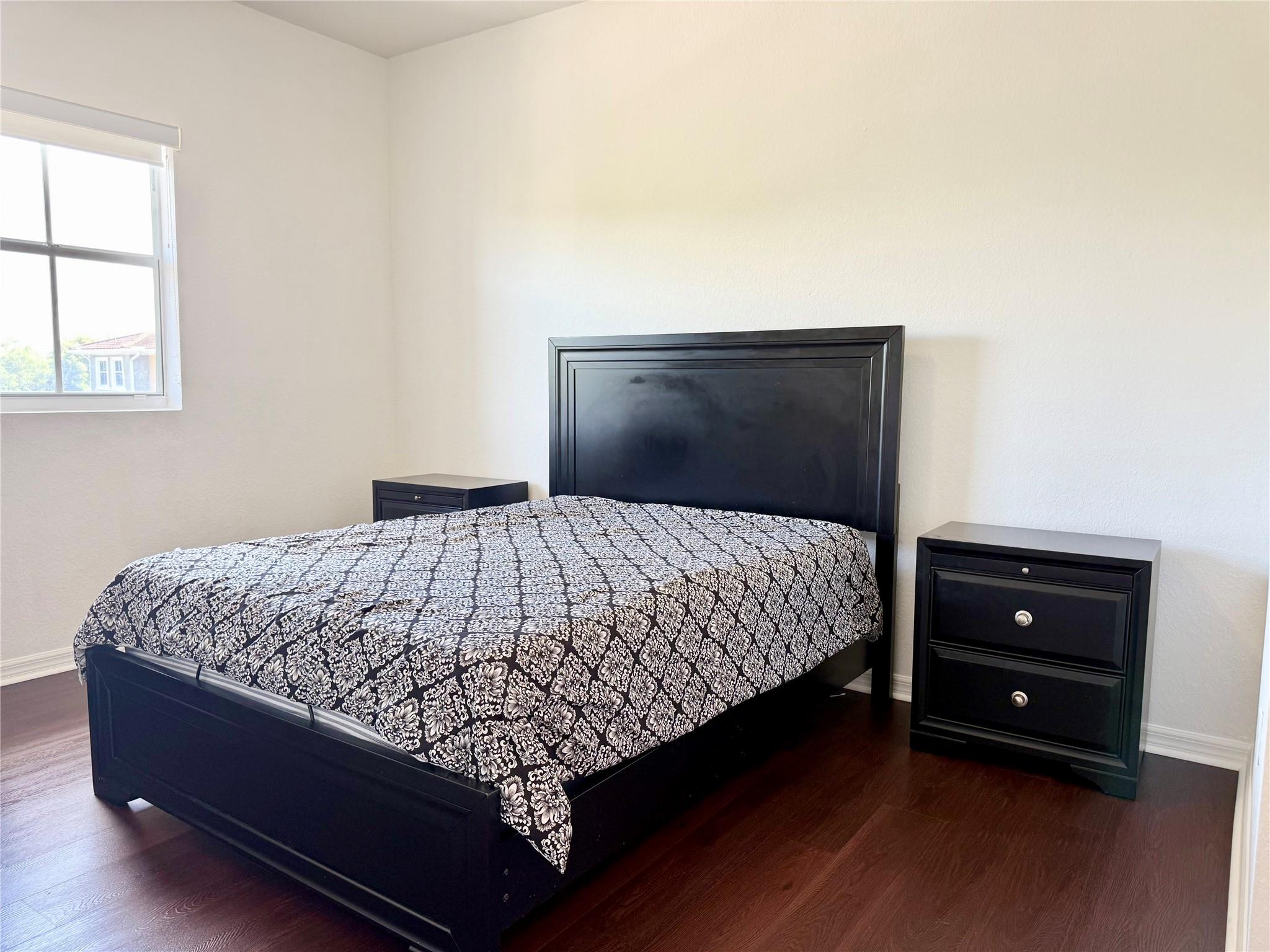 CORONADO AT DORAL III CON - Residential Lease