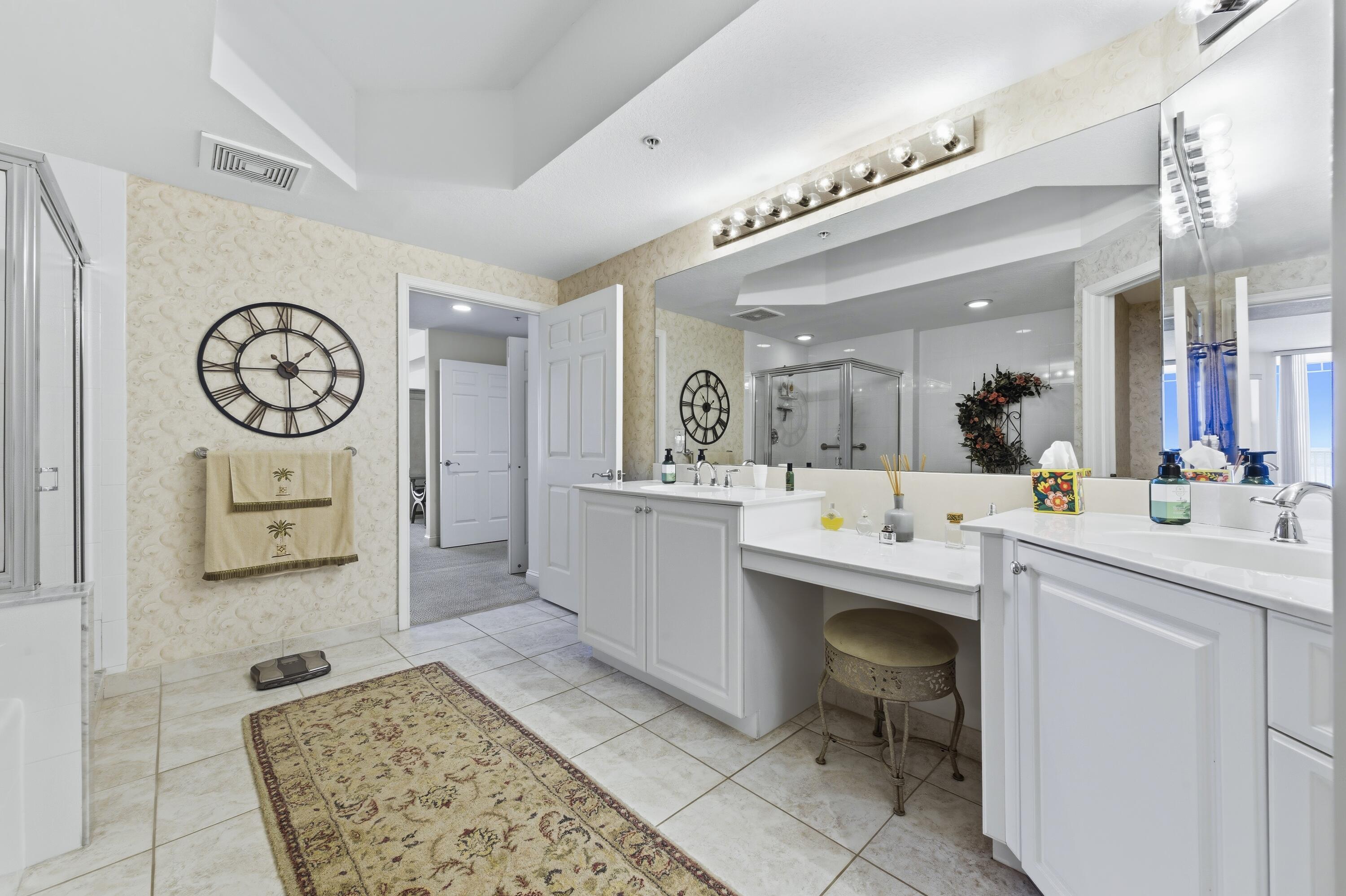 JUPITER OCEAN GRANDE 3 CONDO - Residential