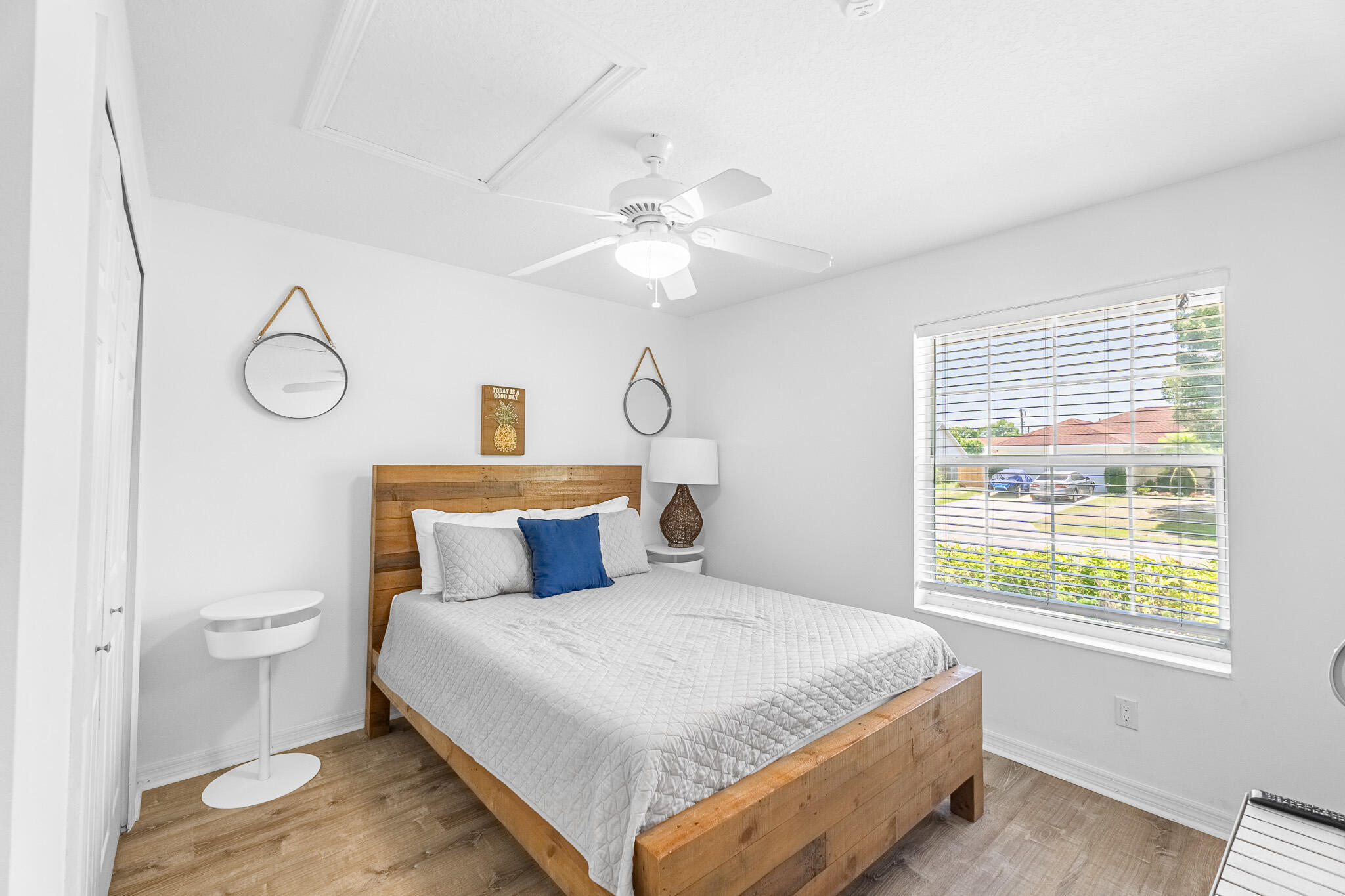VERO BEACH HIGHLANDS UNIT 4 - Residential