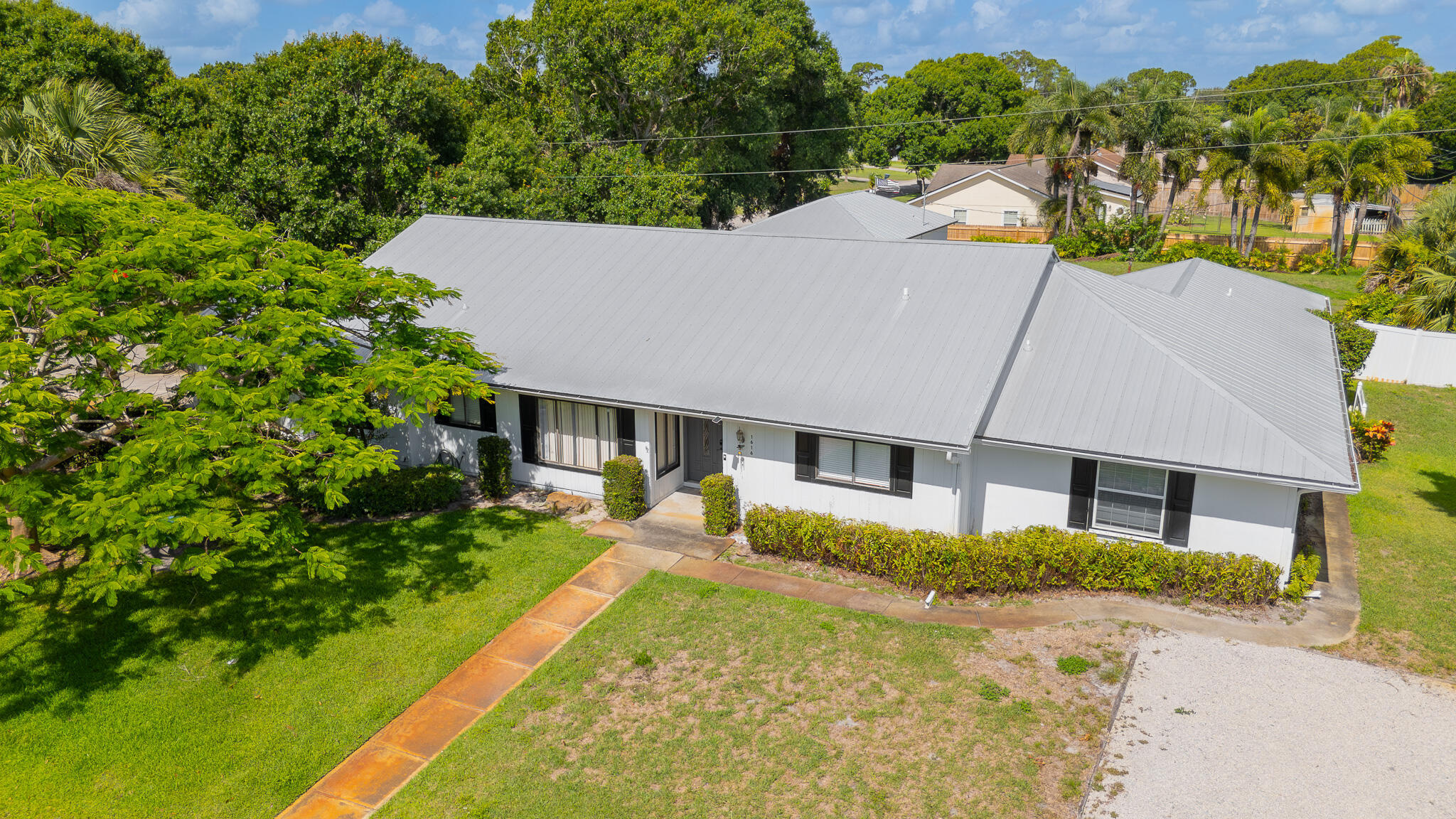 VERO BEACH HIGHLANDS UNIT 4 - Residential