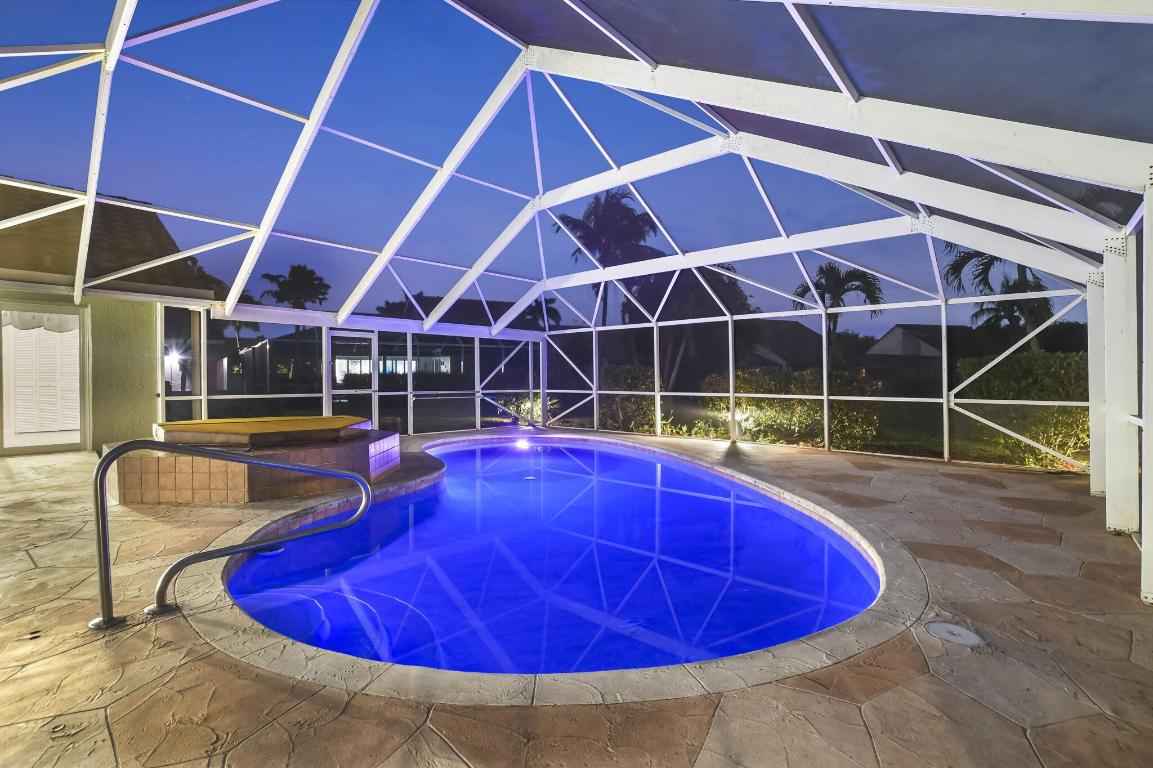 BOCA GREENS 8 - Residential